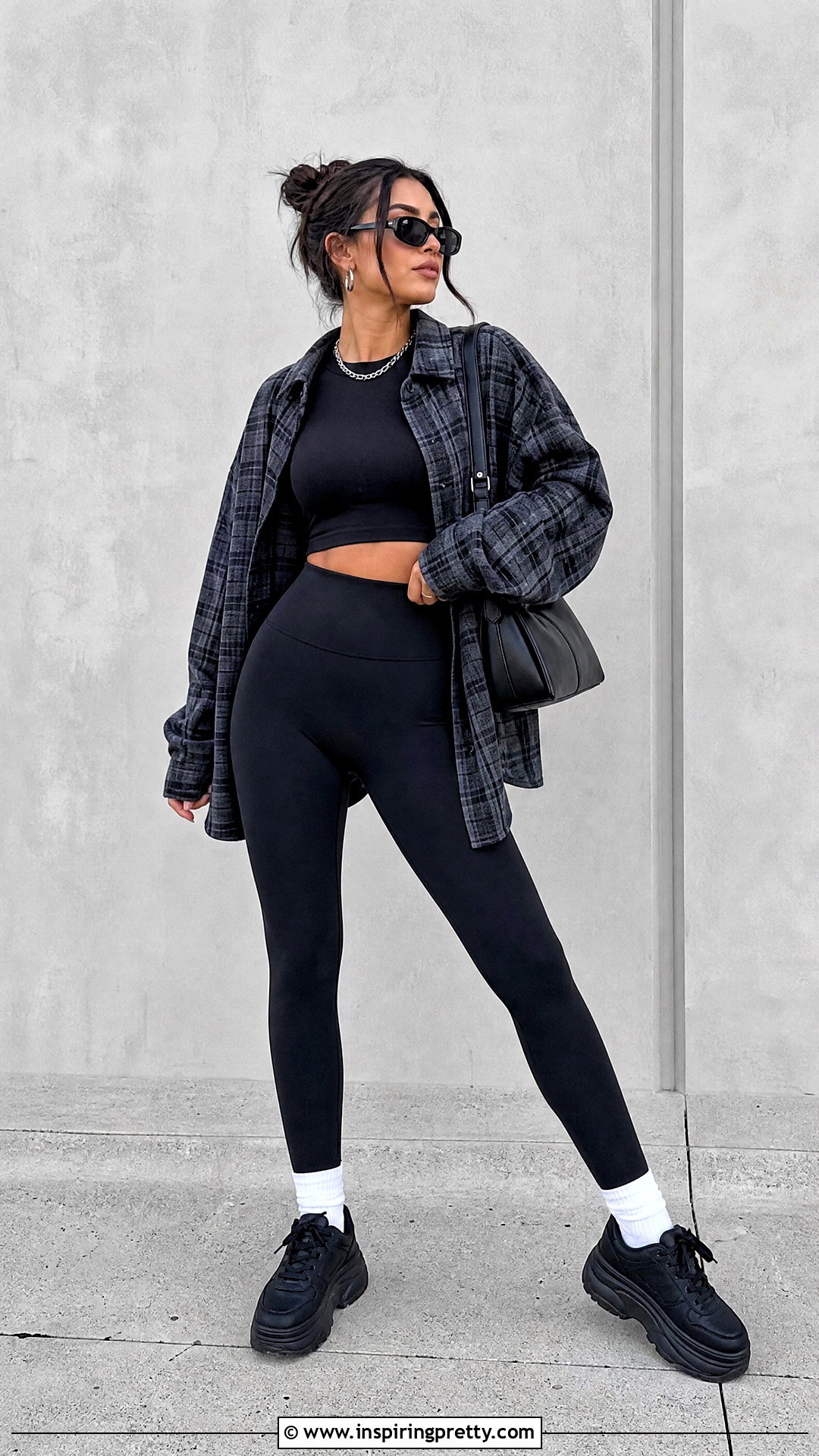 All Black Leggings Crop Top And Flannel Outfit - 20 Leggings Crop Top Flannel Outfit ideas