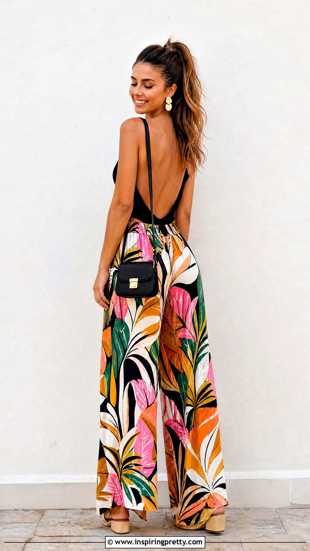 Backless Tank Top With Printed Wide Leg Pants - 25 Backless Tank Top Hacks