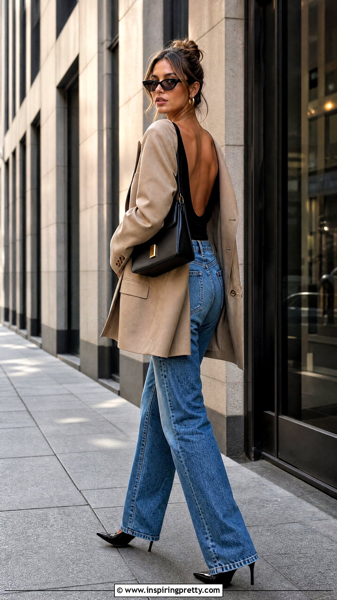 Backless Top With Oversized Blazer And Jeans - 50 backless top outfit ideas
