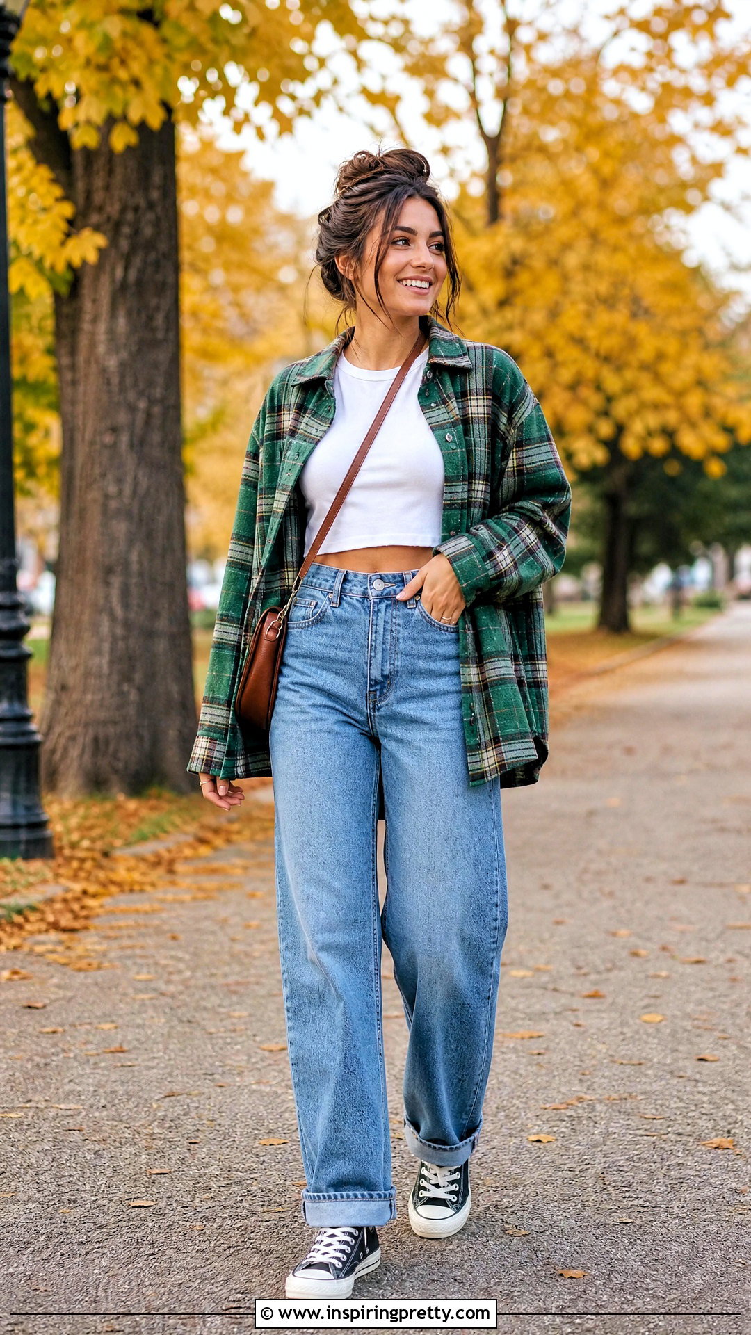 Baggy Crop Top With Flannel Shirt - 50 baggy crop top outfit ideas