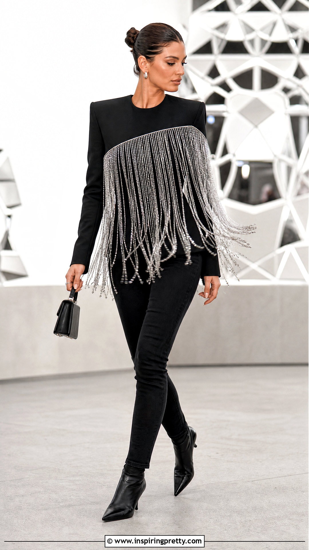 Beaded Chandelier Fringe Top With Black Jeans - 50 beaded top diy ideas