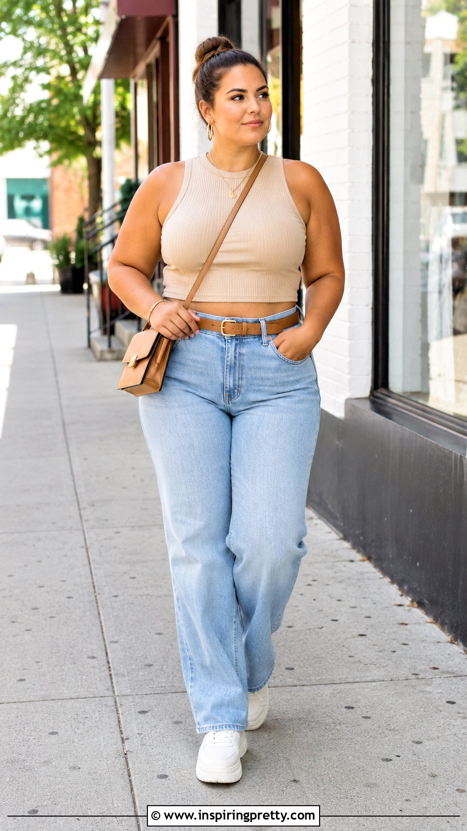 Beige Crop Top With High Waisted Jeans - 20 beige crop top style outfit ideas