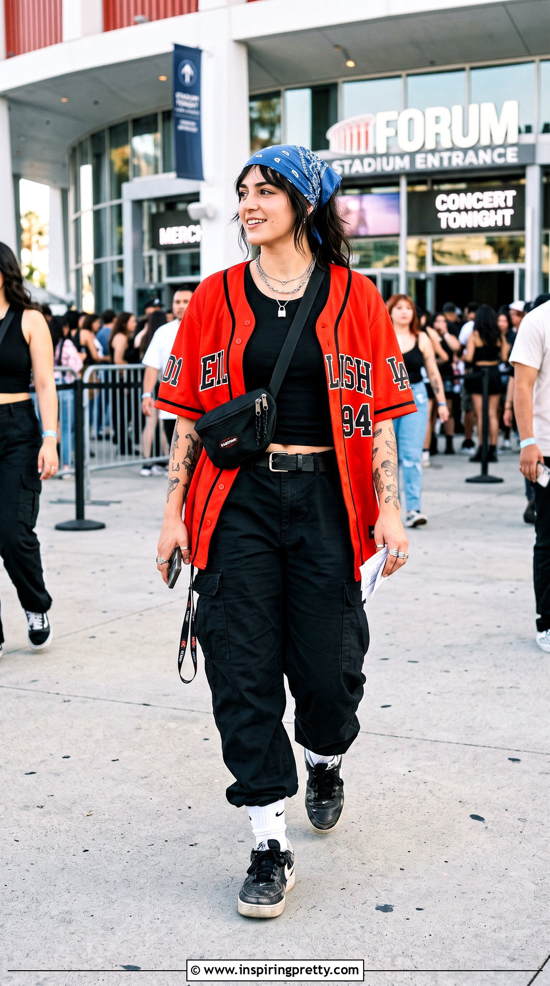 Billie Eilish Black Tank Top Concert Outfit - 25 Billie Eilish Black Tank Top outfit ideas