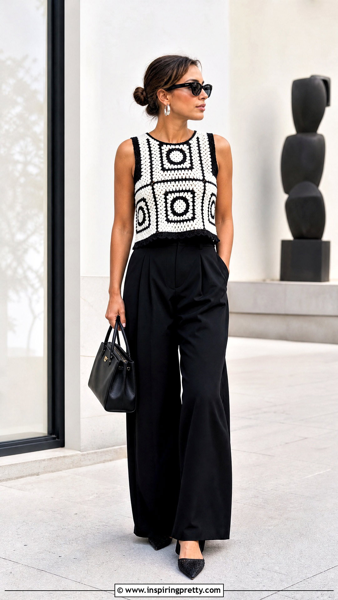 Black And White Crochet Top With Black Trousers - 50 tops en crochet ideas