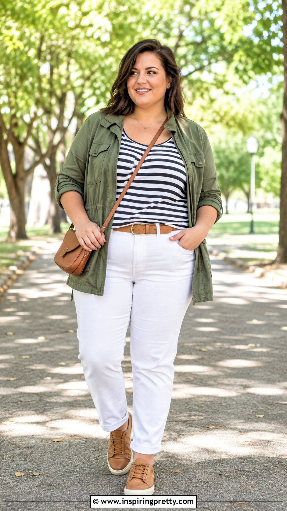 Black And White Striped Tank Top With Utility Jacket - 25 Black And White Striped Tank Top Outfit Ideas