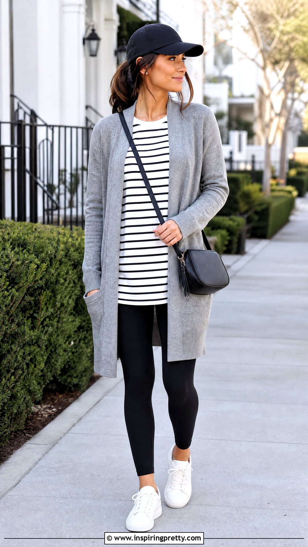 Black And White Striped Top With Leggings - 50 Black And White Striped Top Outfit ideas