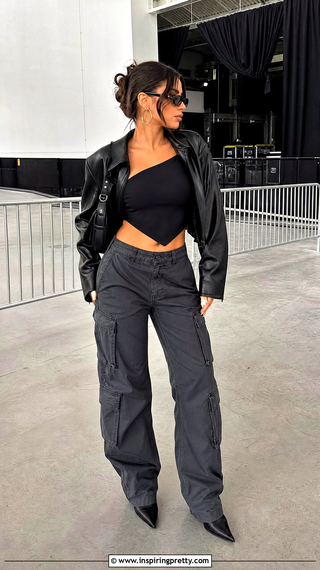 Black Crop Club Top With Cargo Pants - 50 club tops outfit ideas