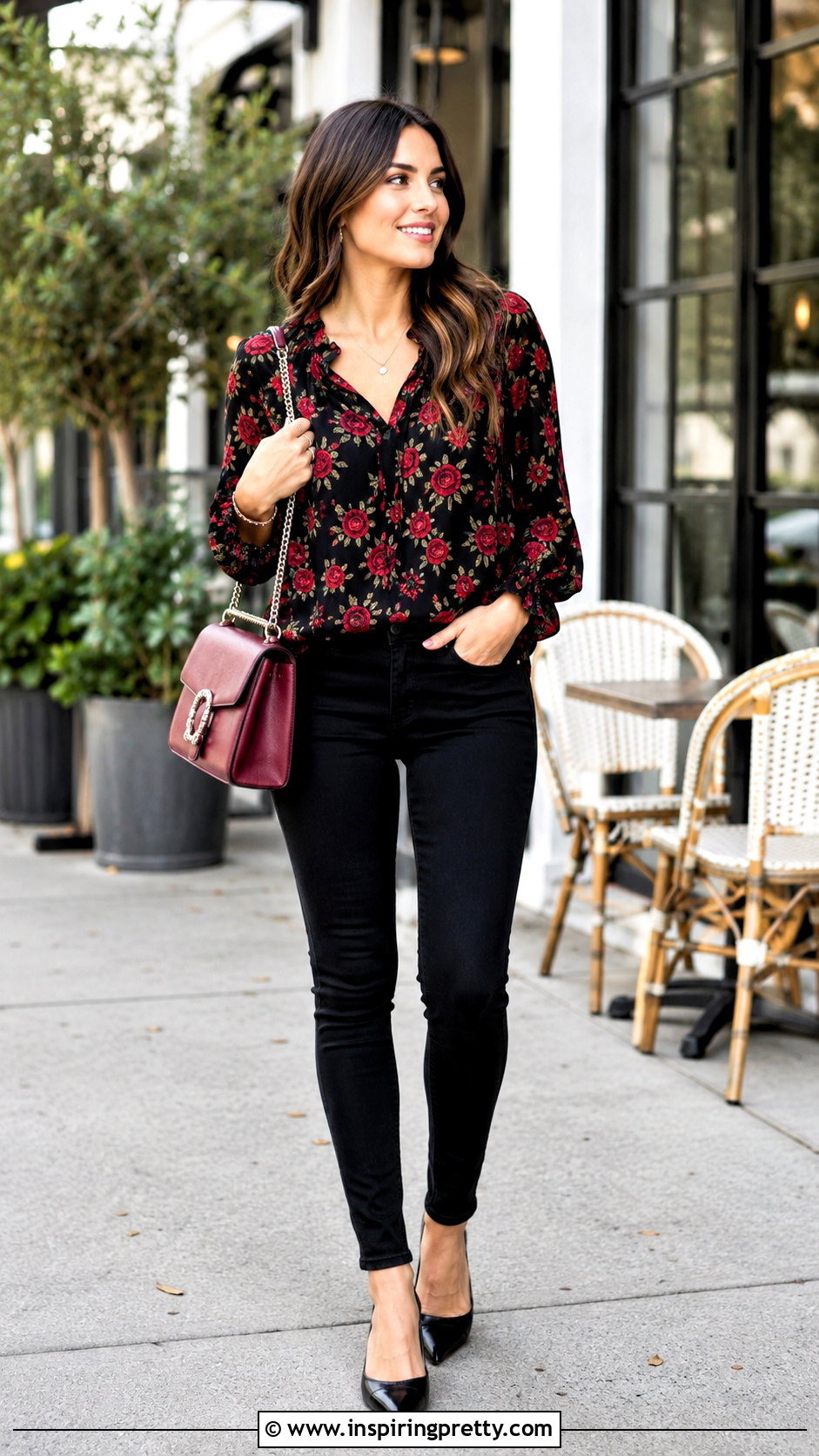 Black Top With Red Roses And Black Skinny Jeans - 25 Black Top With Red Roses