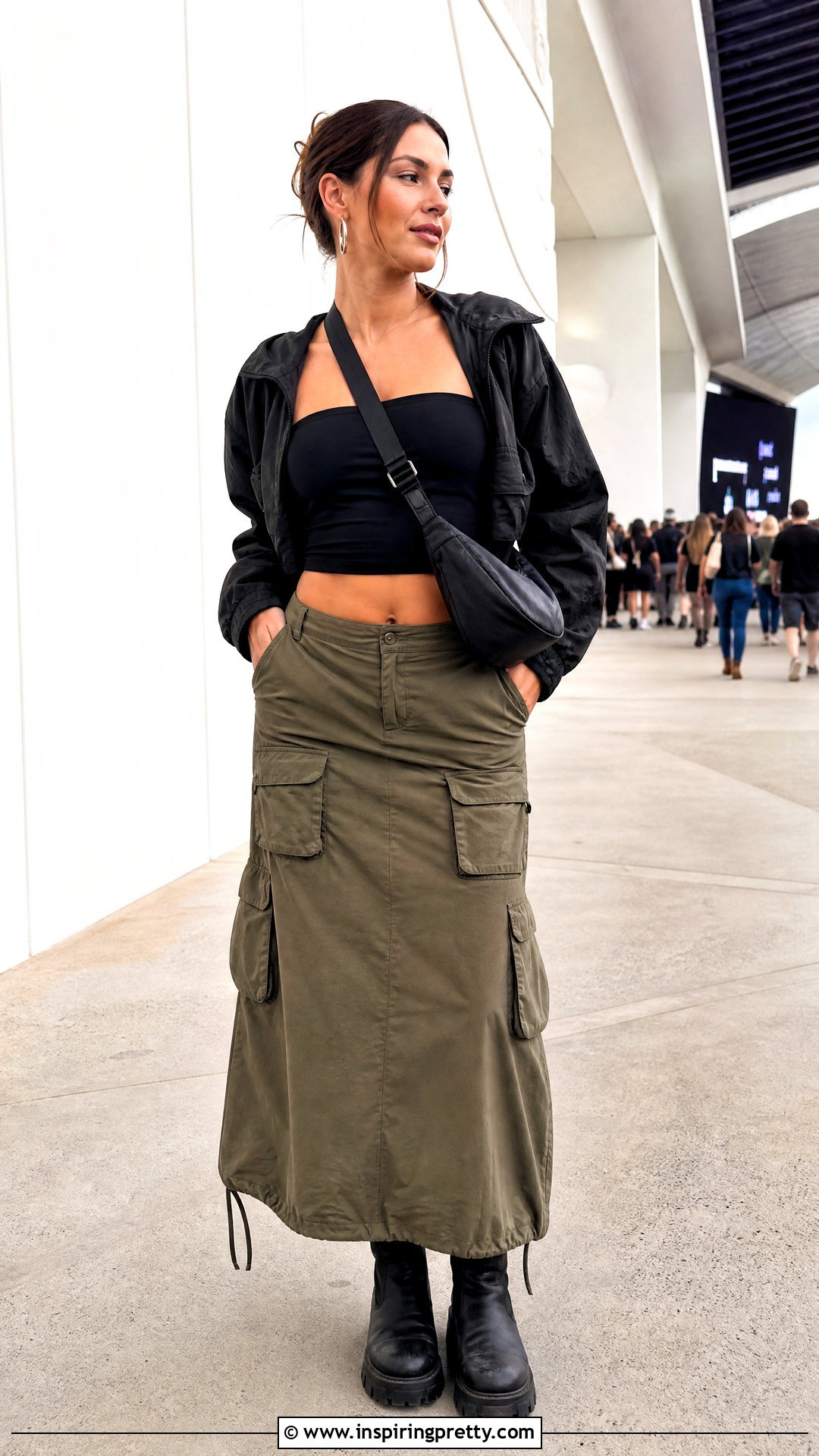 Black Tube Top With Cargo Skirt - 50 cute tube tops outfit ideas