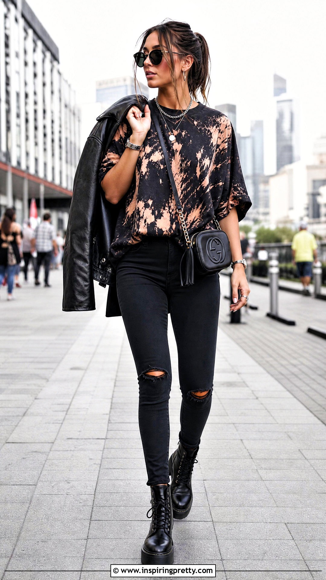 Bleach Top With Combat Boots - 50 bleach top outfit ideas