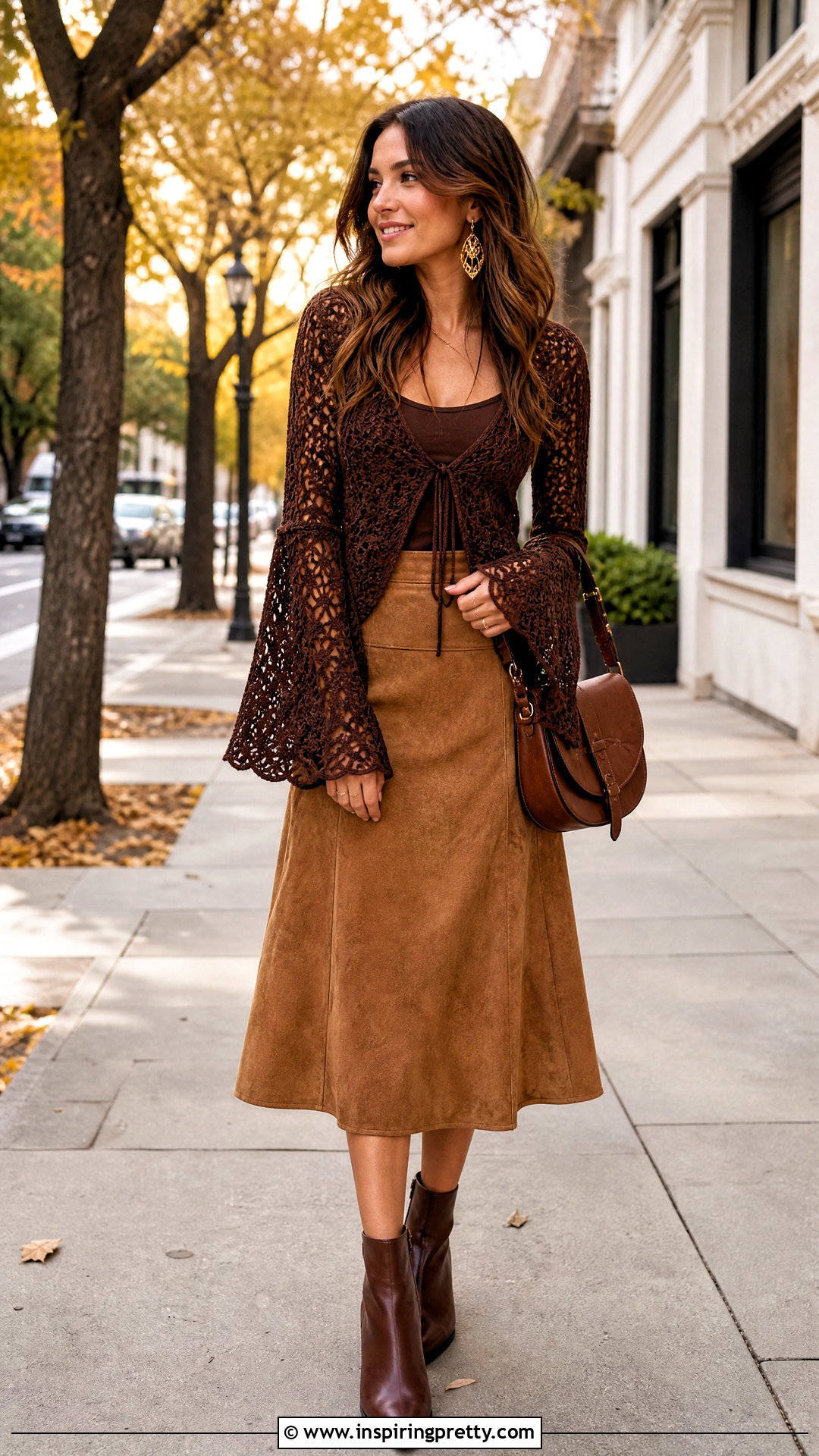 Brown Crochet Top With Flare Sleeves And Suede Skirt - 25 Crochet Top With Flare Sleeves