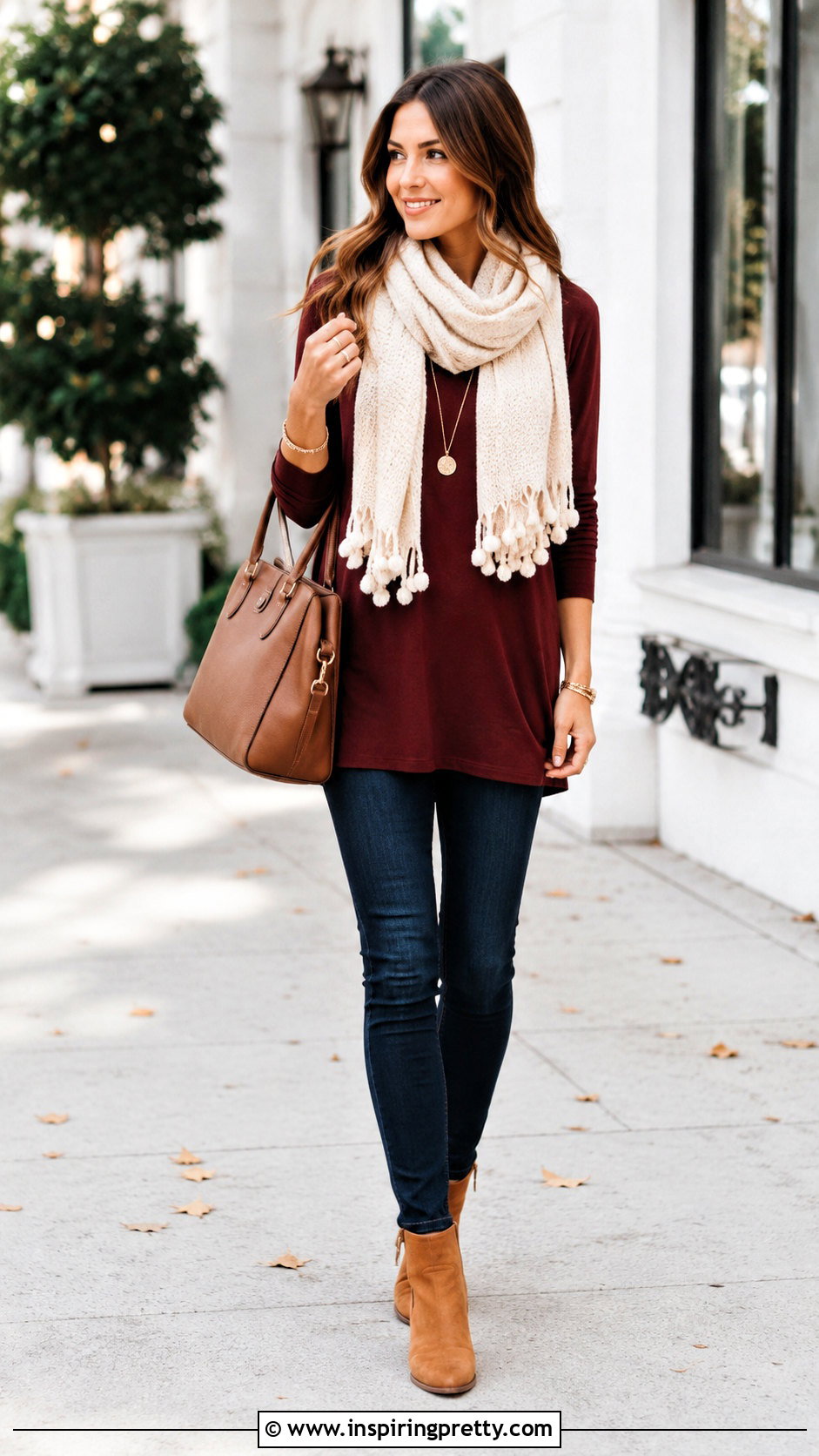 Burgundy Tunic Top With Dark Wash Skinny Jeans - 20 burgundy tunic top outfit ideas