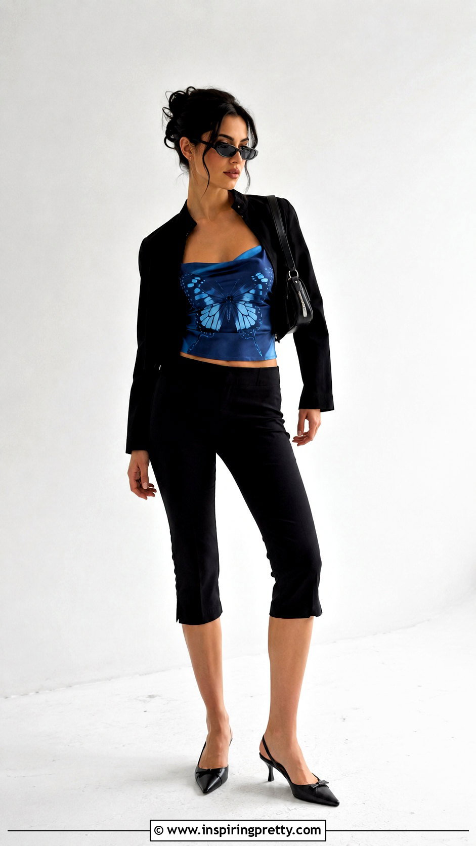 Butterfly Top With Capri Pants and Kitten Heels - 25 Butterfly Top 90S outfit ideas