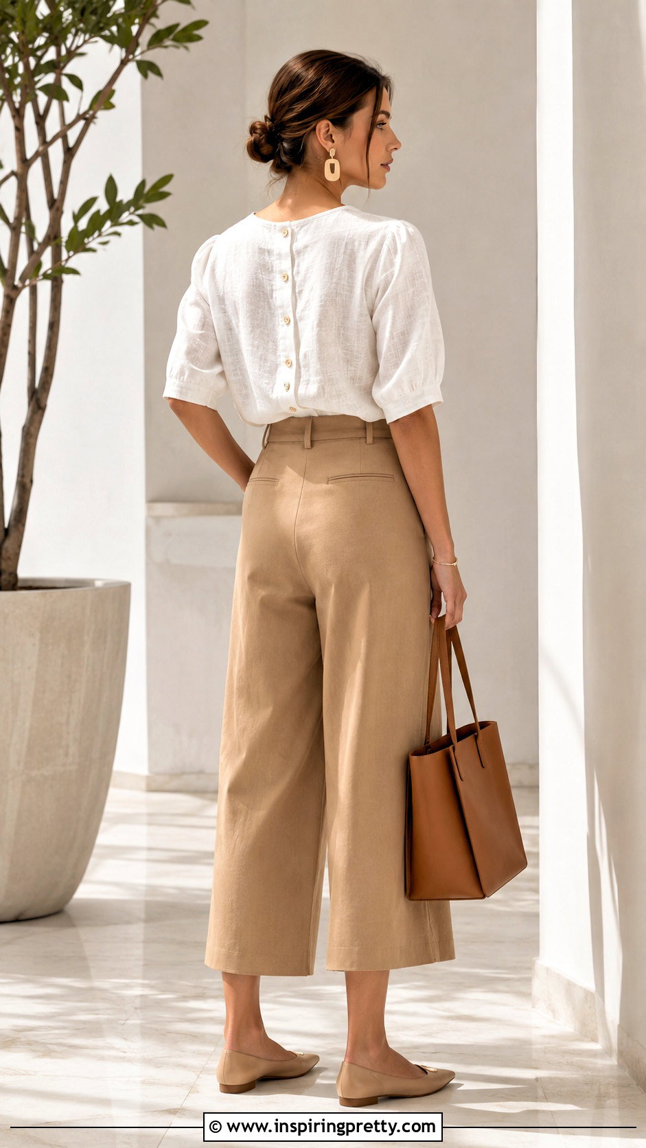 Button Back Linen Top With Culottes - 50 linen tops outfit ideas
