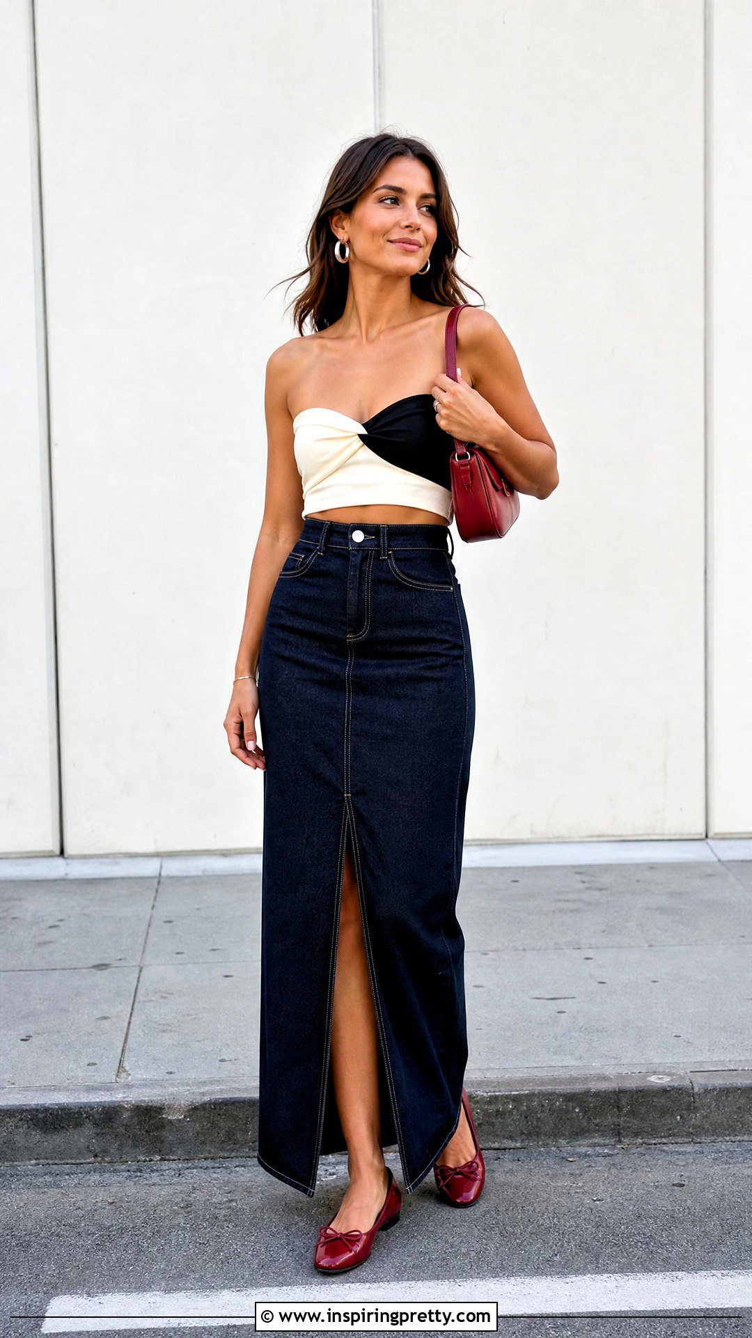 Contrast Twisted Front Tube Top With Denim Maxi Skirt - 20 Contrast Twisted Front Tube Top outfit ideas