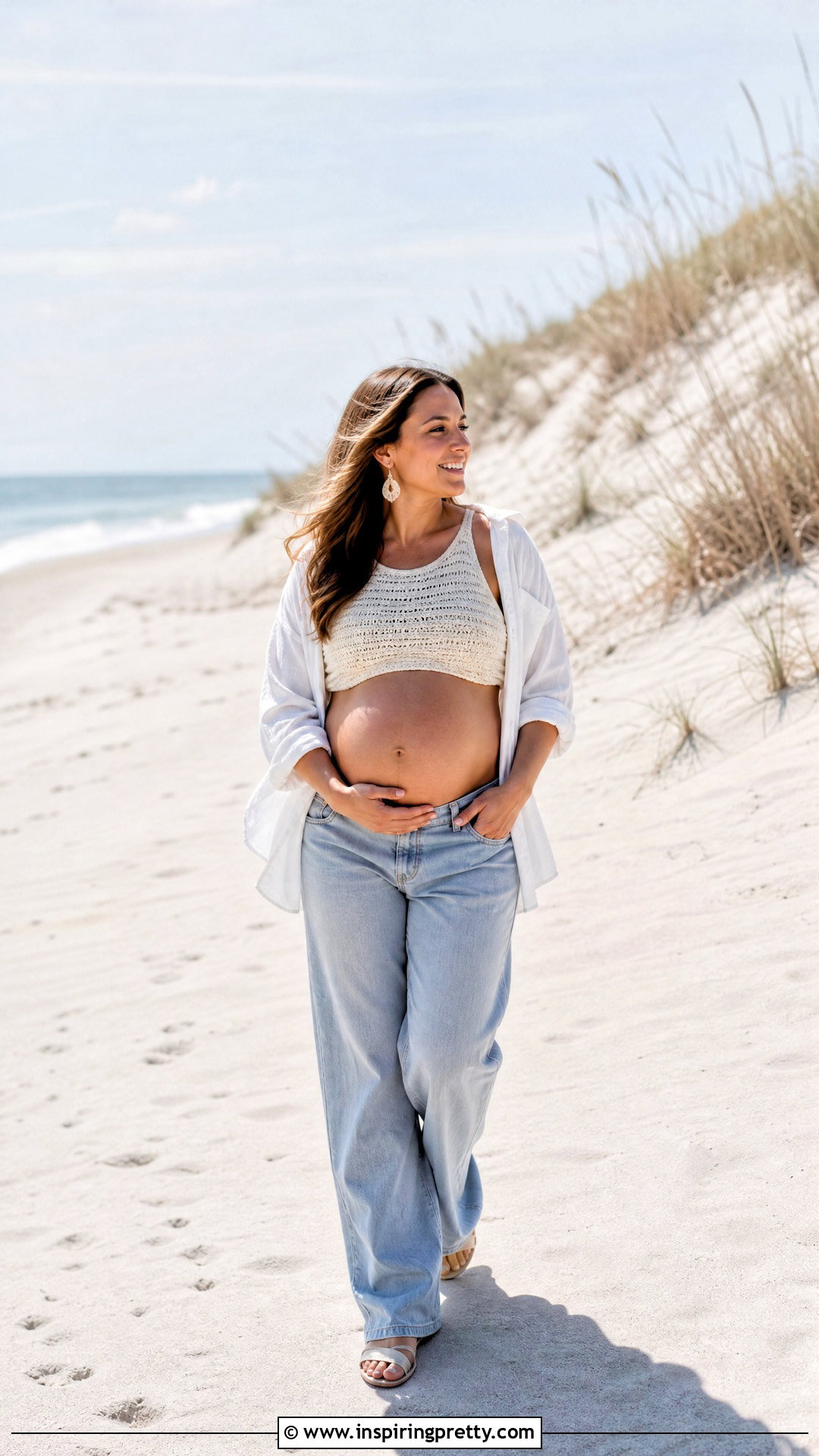 Crochet Crop Top And Light Jeans Beach Maternity Shoot - 20 crop top and jeans maternity shoots
