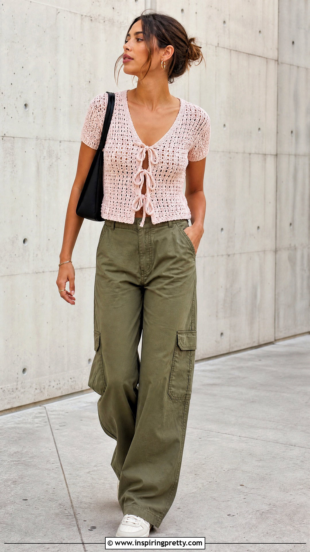 Crochet Top With Bow Detail And Cargo Pants - 20 crochet top with bow detail outfit ideas