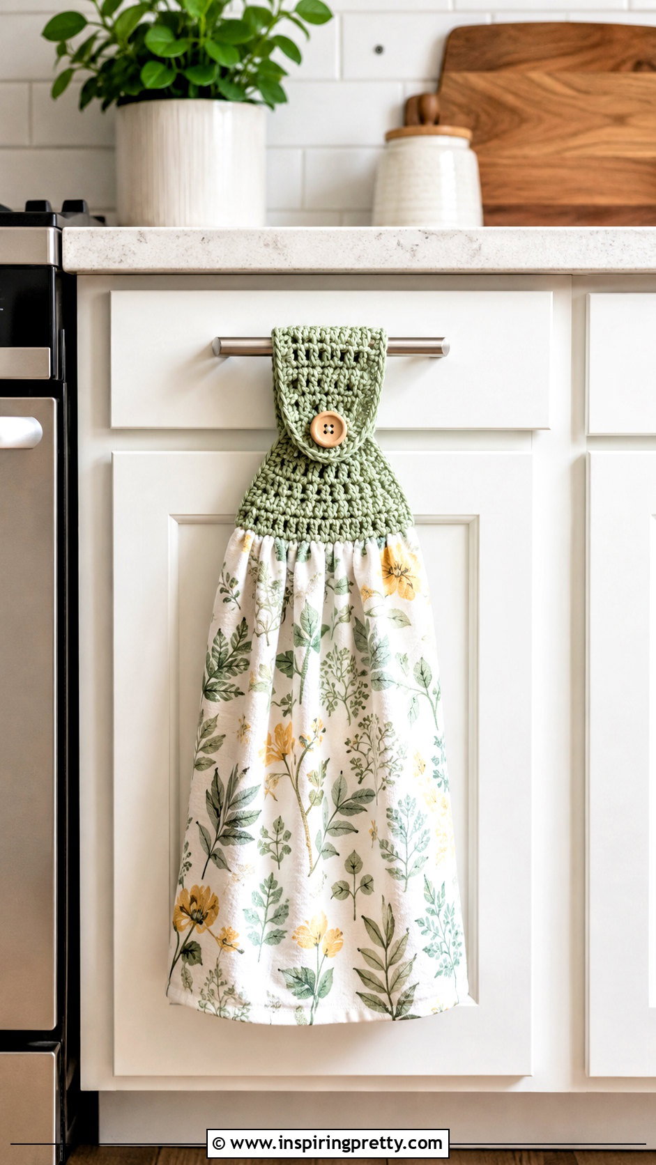 Crochet Towel Topper With Chart - 50 top croche com grafico ideas