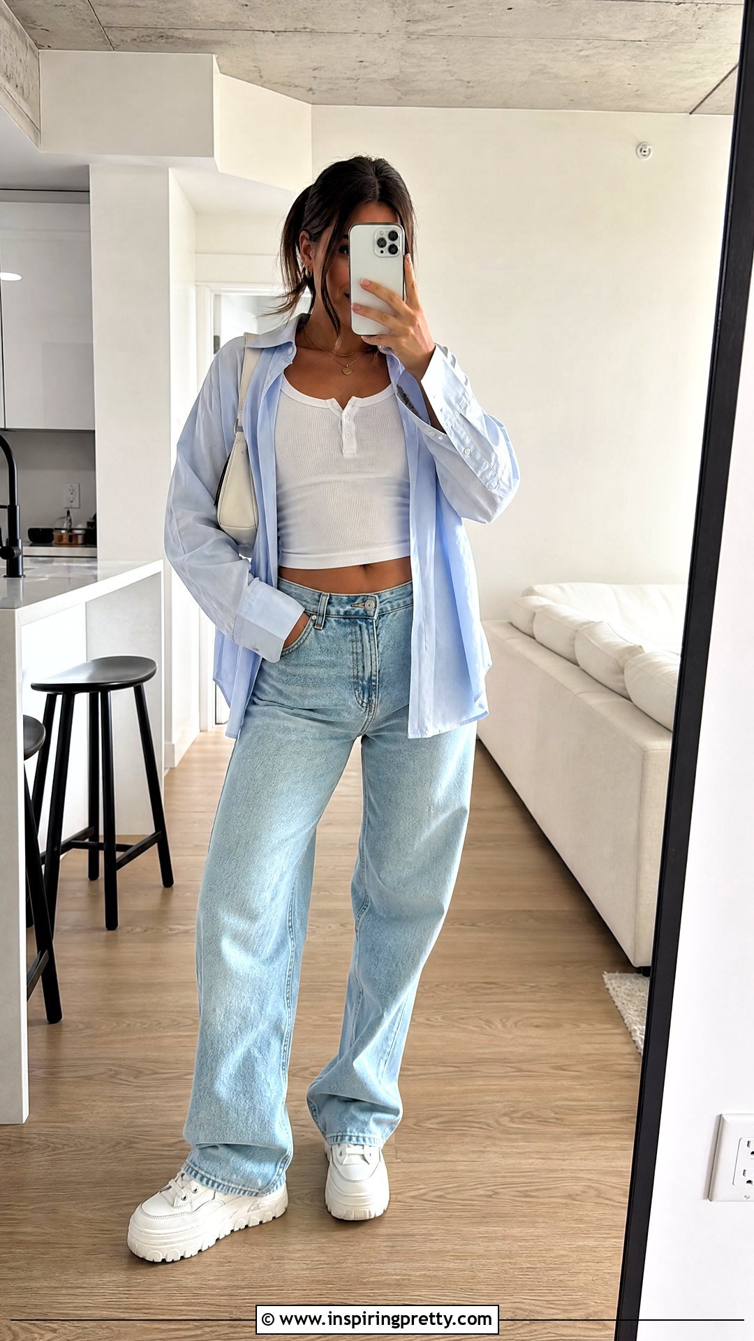 Cropped Henley Top With High Waisted Jeans - 50 henley top outfit ideas