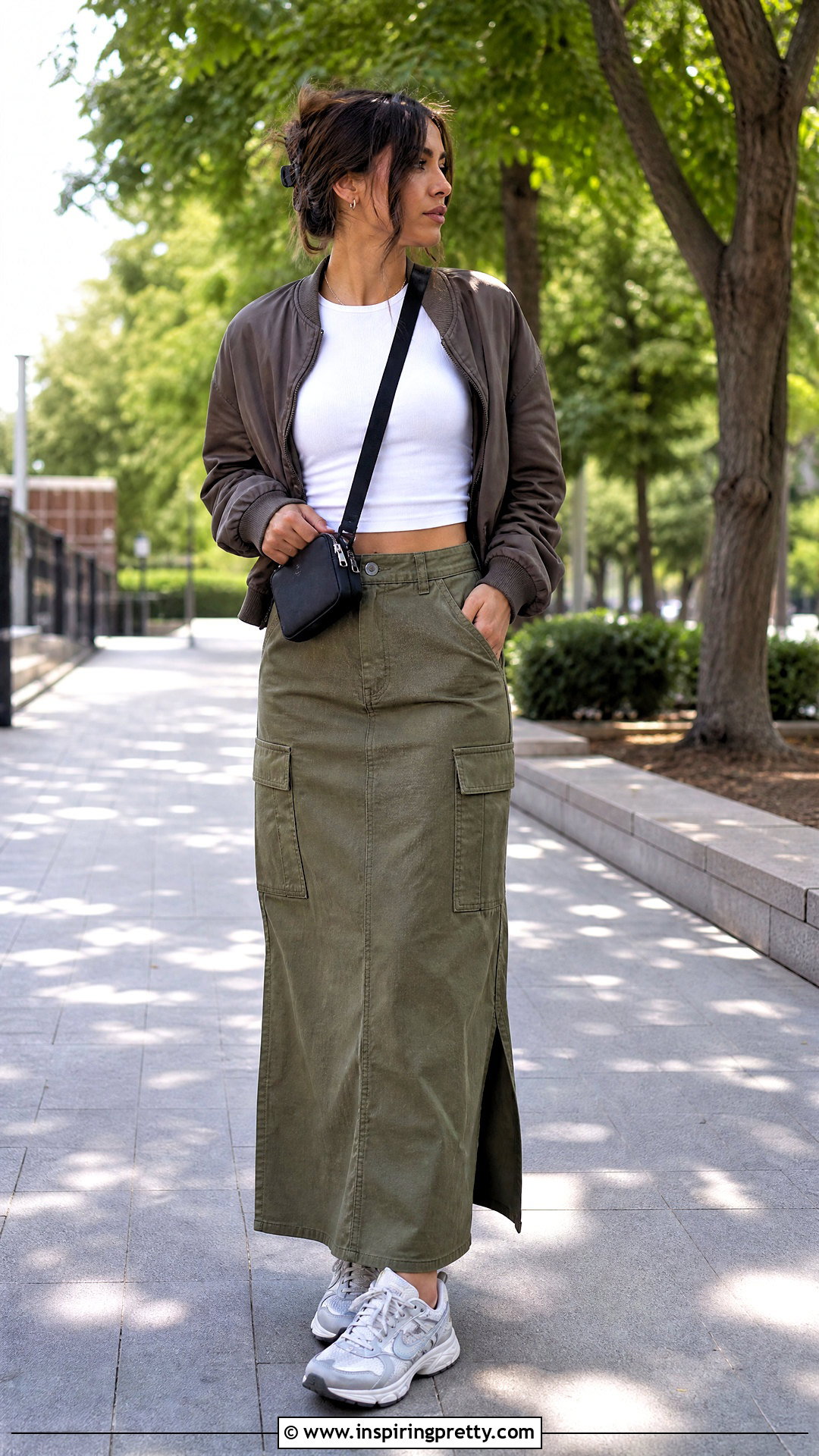 Cropped Tank Top With Cargo Maxi Skirt - 50 cropped tank top outfit ideas