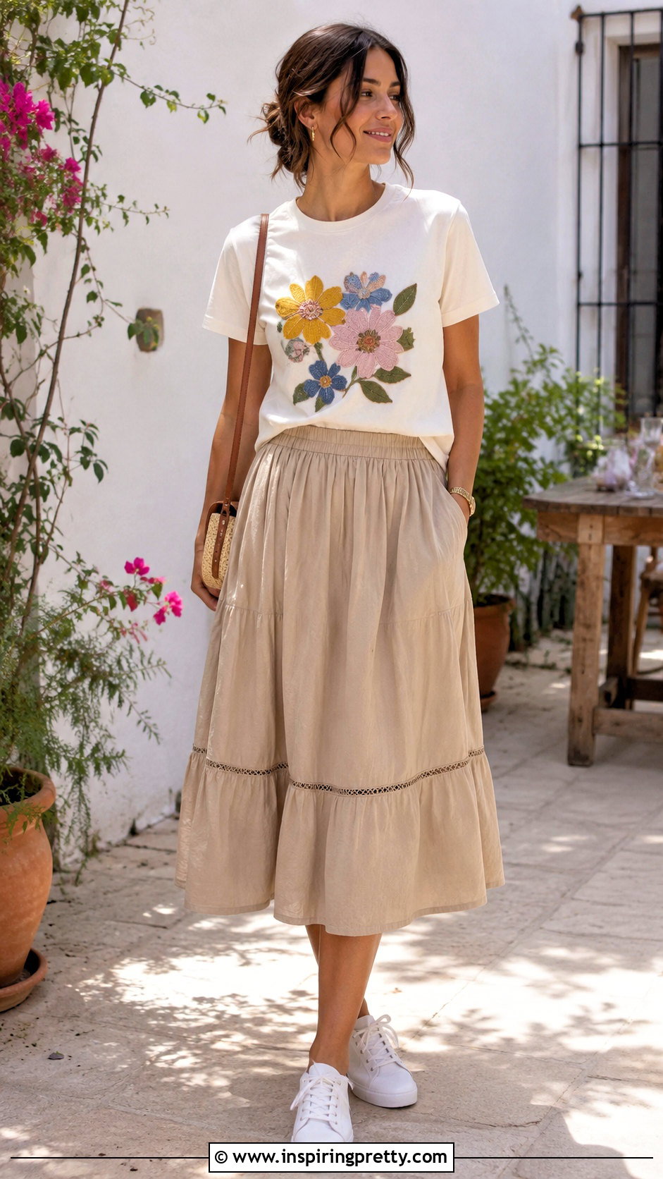 DIY Applique Top With A Midi Skirt - 50 diy tops outfit ideas