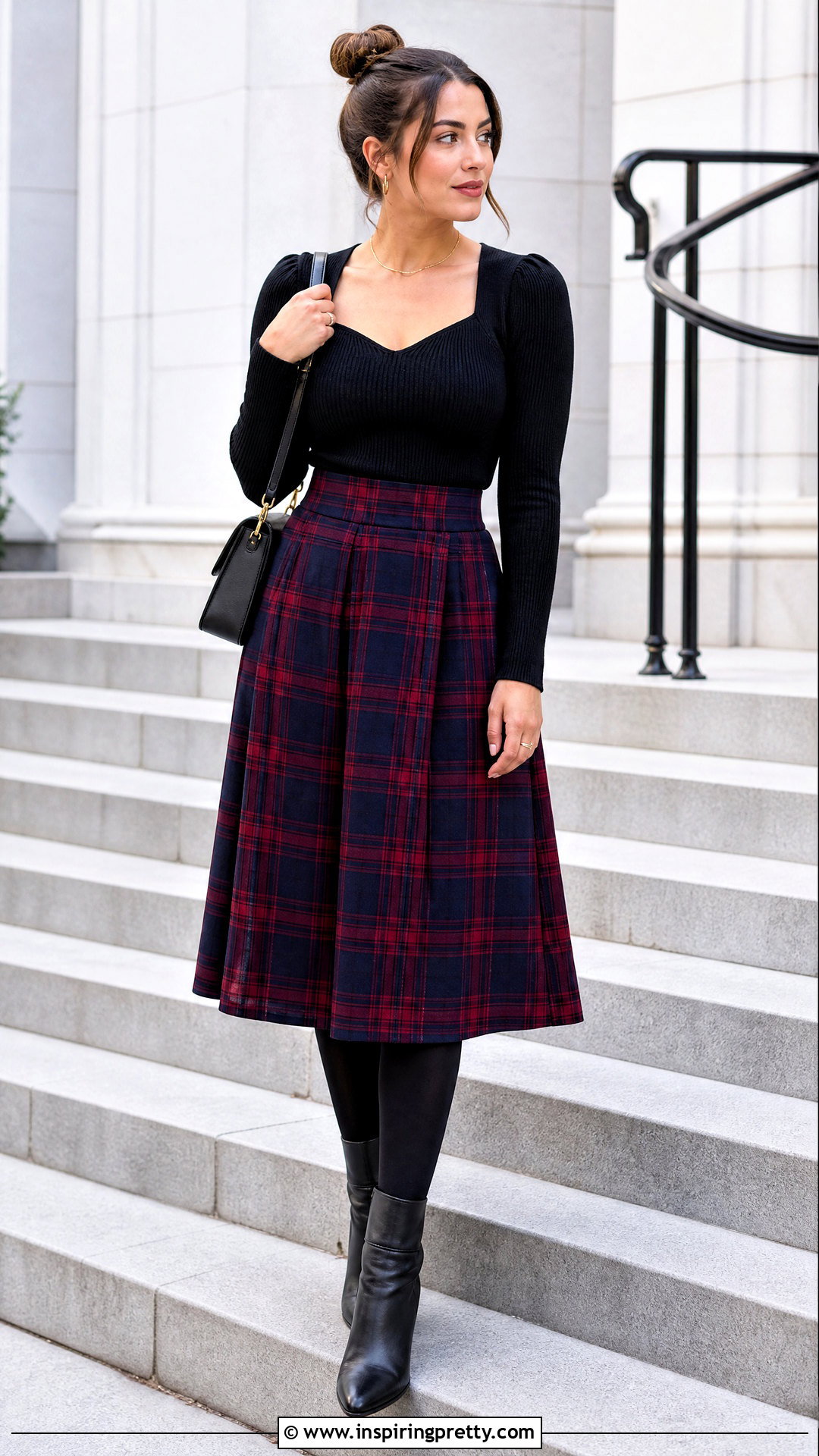 DIY Long Sleeve Sweetheart Top With Plaid Skirt - 25 diy sweetheart neckline top outfit ideas