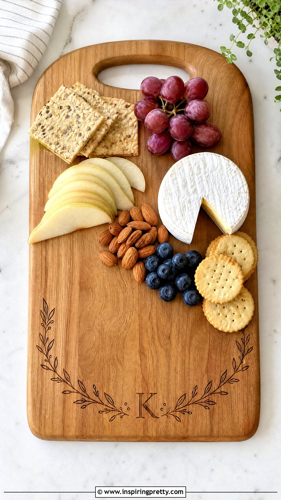 DIY Personalized Serving Board - 50 top diy ideas