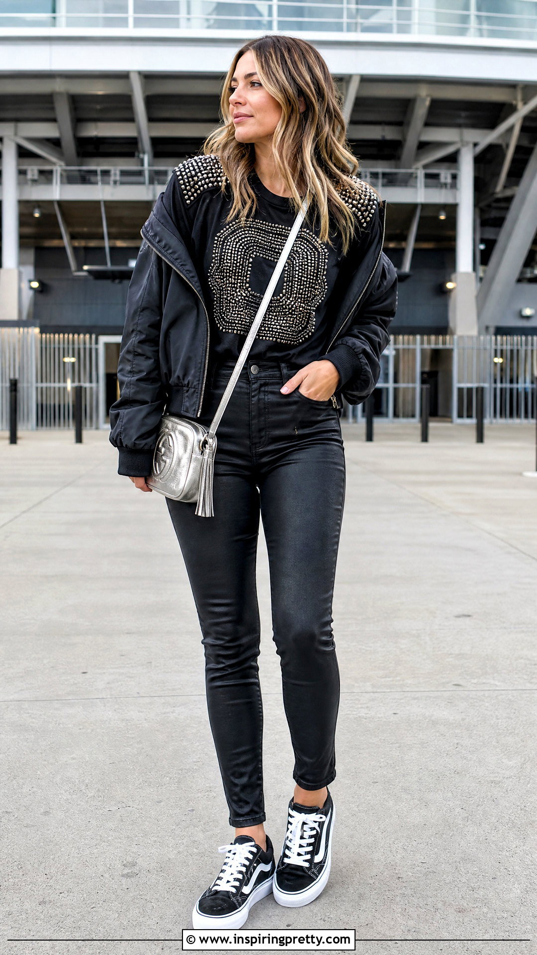 DIY Studded Game Day Tee Outfit - 25 Game Day Tops Diy Ideas