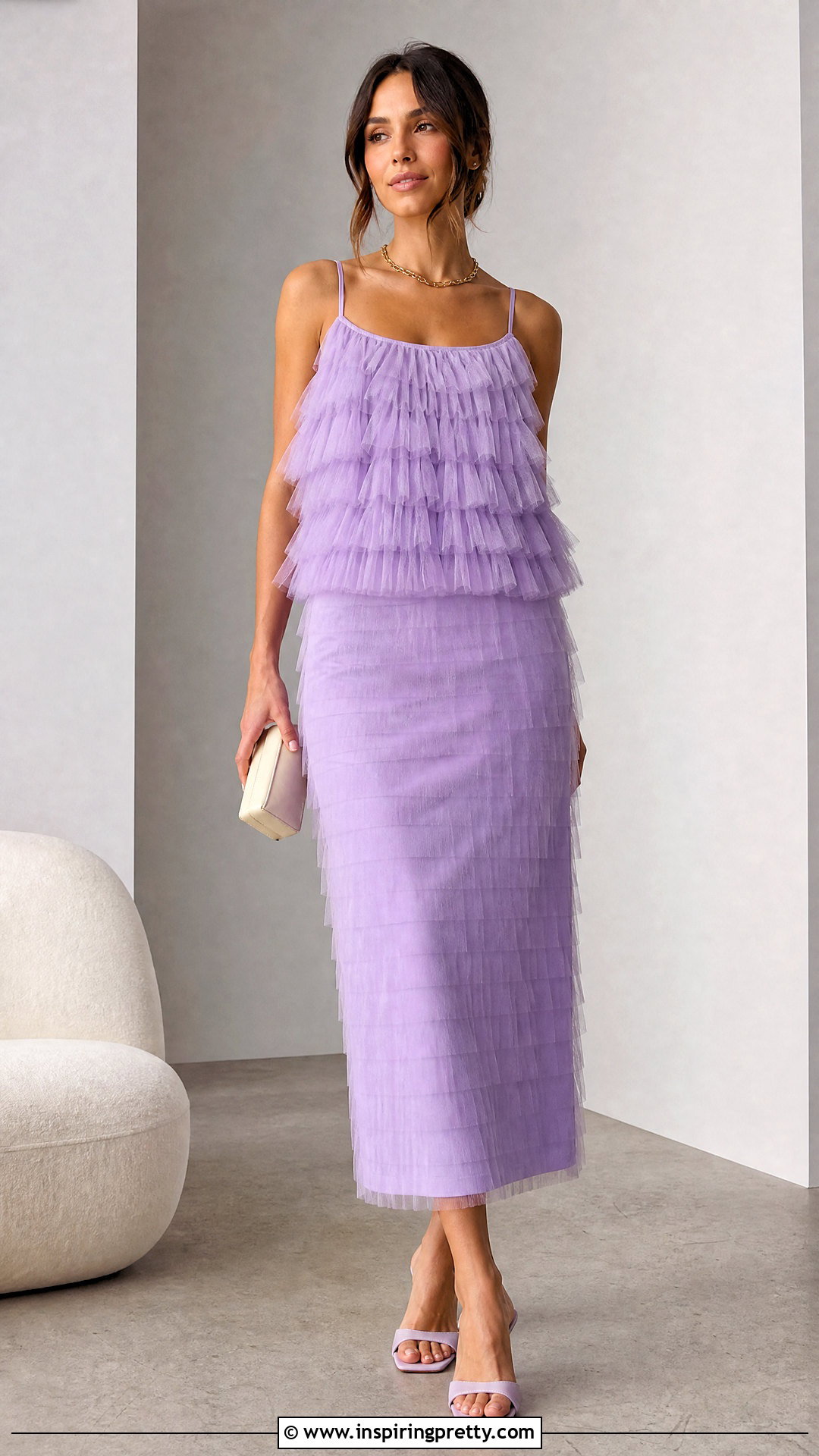 DIY Tiered Tulle Top With Column Skirt - 20 diy tulle top outfit ideas