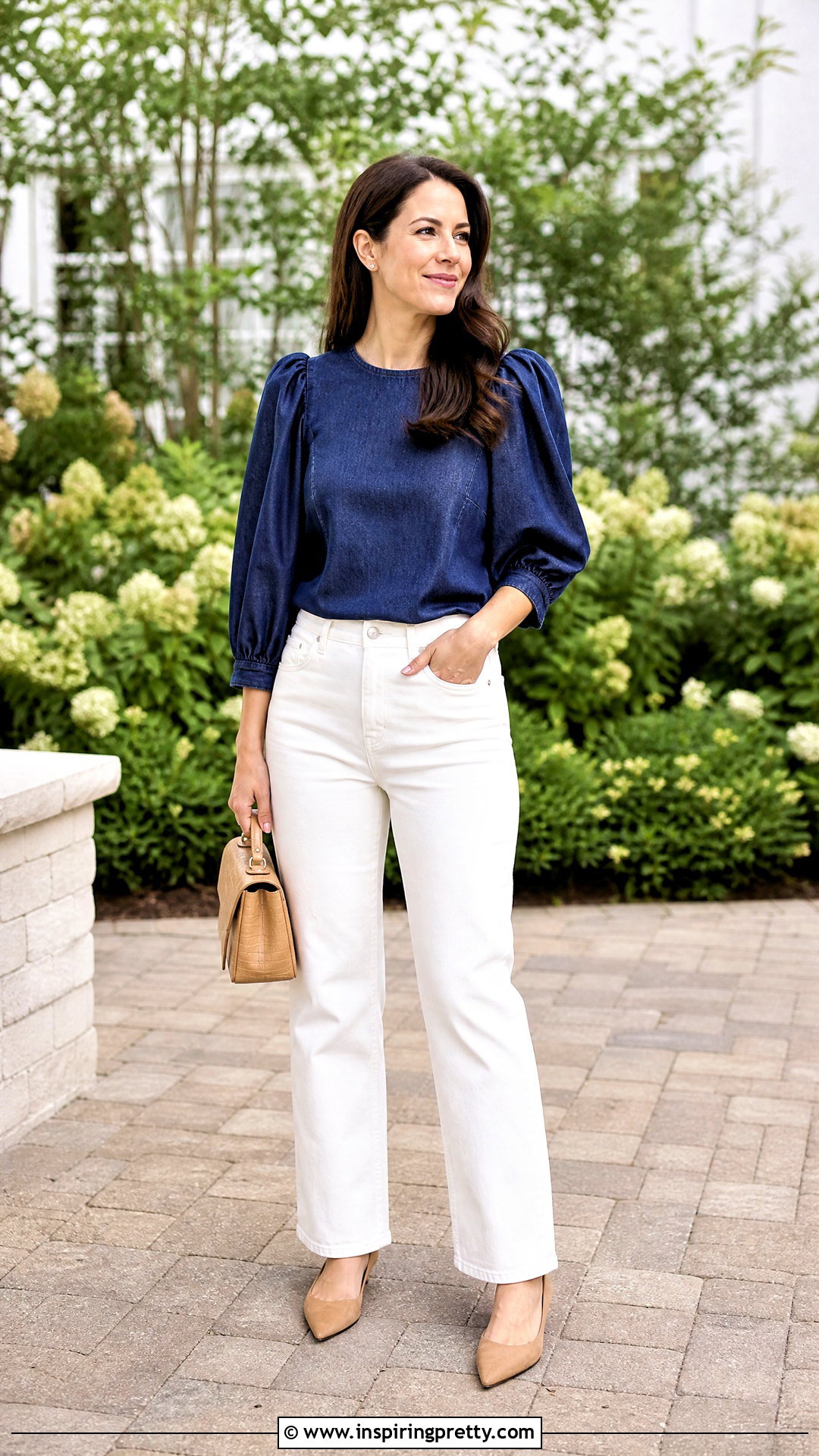 Dark Denim Puff Sleeve Top With Straight Jeans - 50 dark denim top outfit ideas