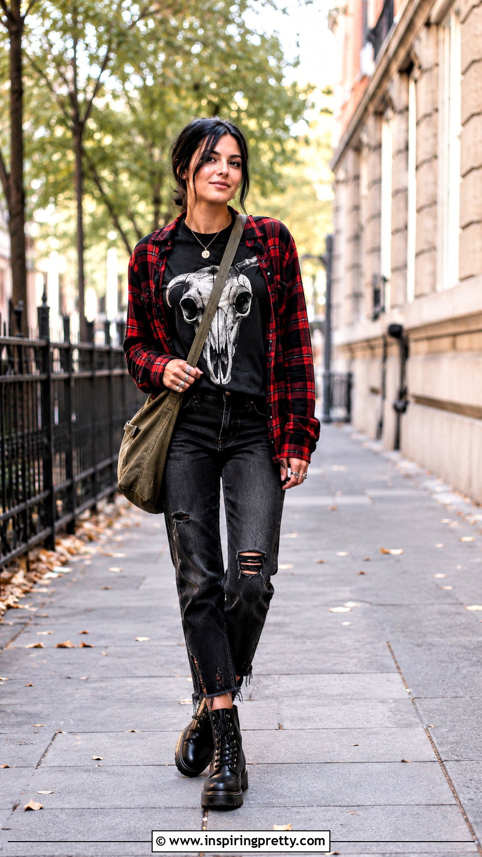 Dog Skull Top With Flannel Shirt - 20 dog skull top outfit ideas