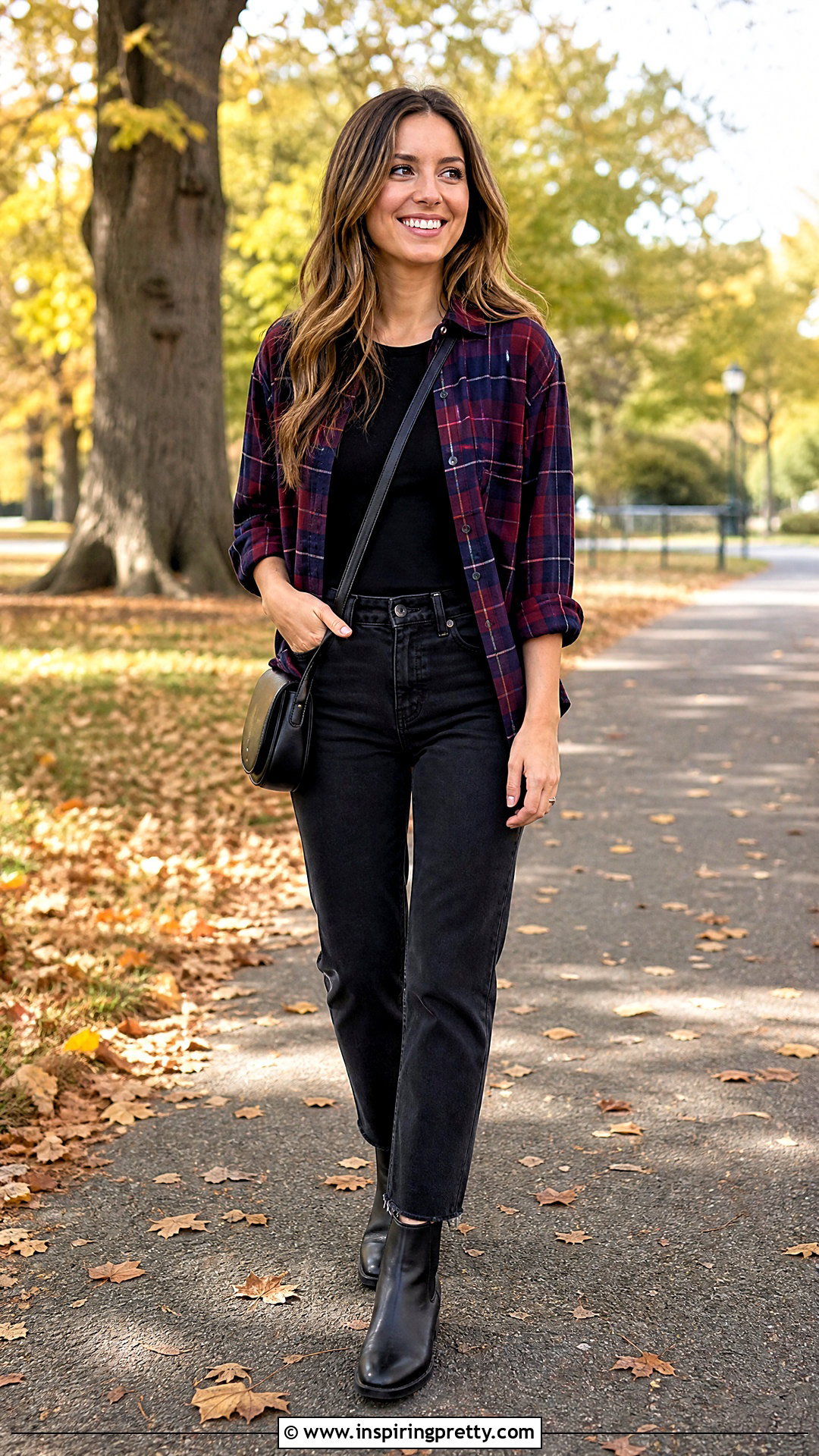 Flannel Shirt With Black Jeans - 25 Types Of Shirt Tops outfit ideas