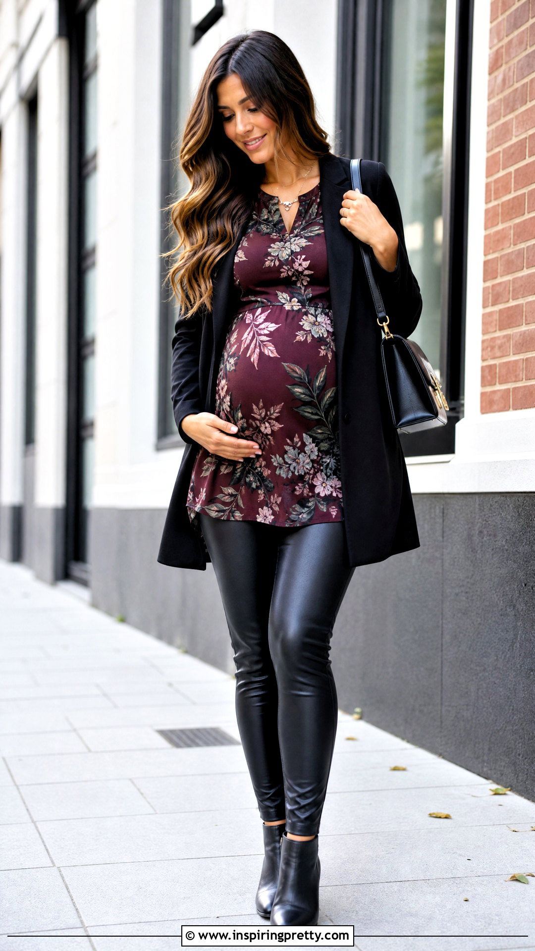 Floral Maternity Top With Faux Leather Leggings - 20 floral maternity top outfit ideas