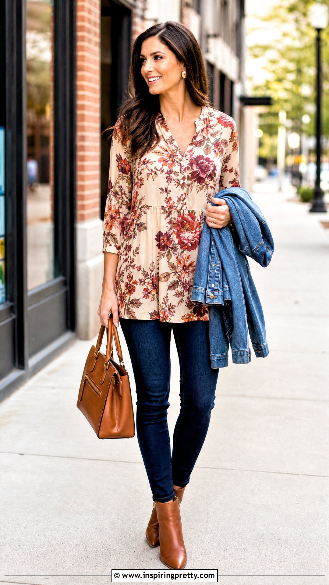 Floral Tunic Top With Skinny Jeans - 20 boutique tunic tops outfit ideas