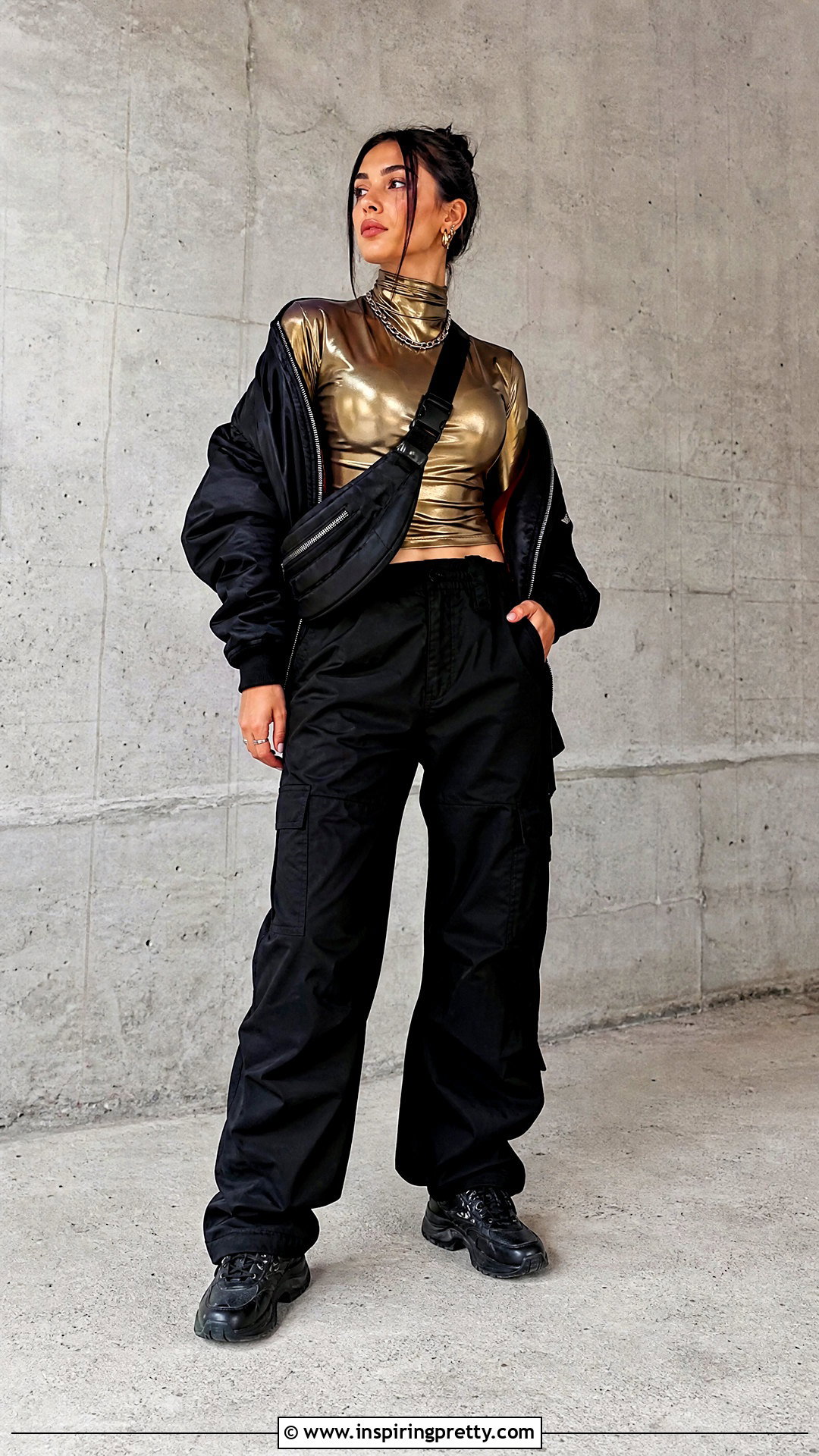 Go For Gold Urban Top With Black Cargo Pants - 20 Go For Gold Urban Top Outfit ideas