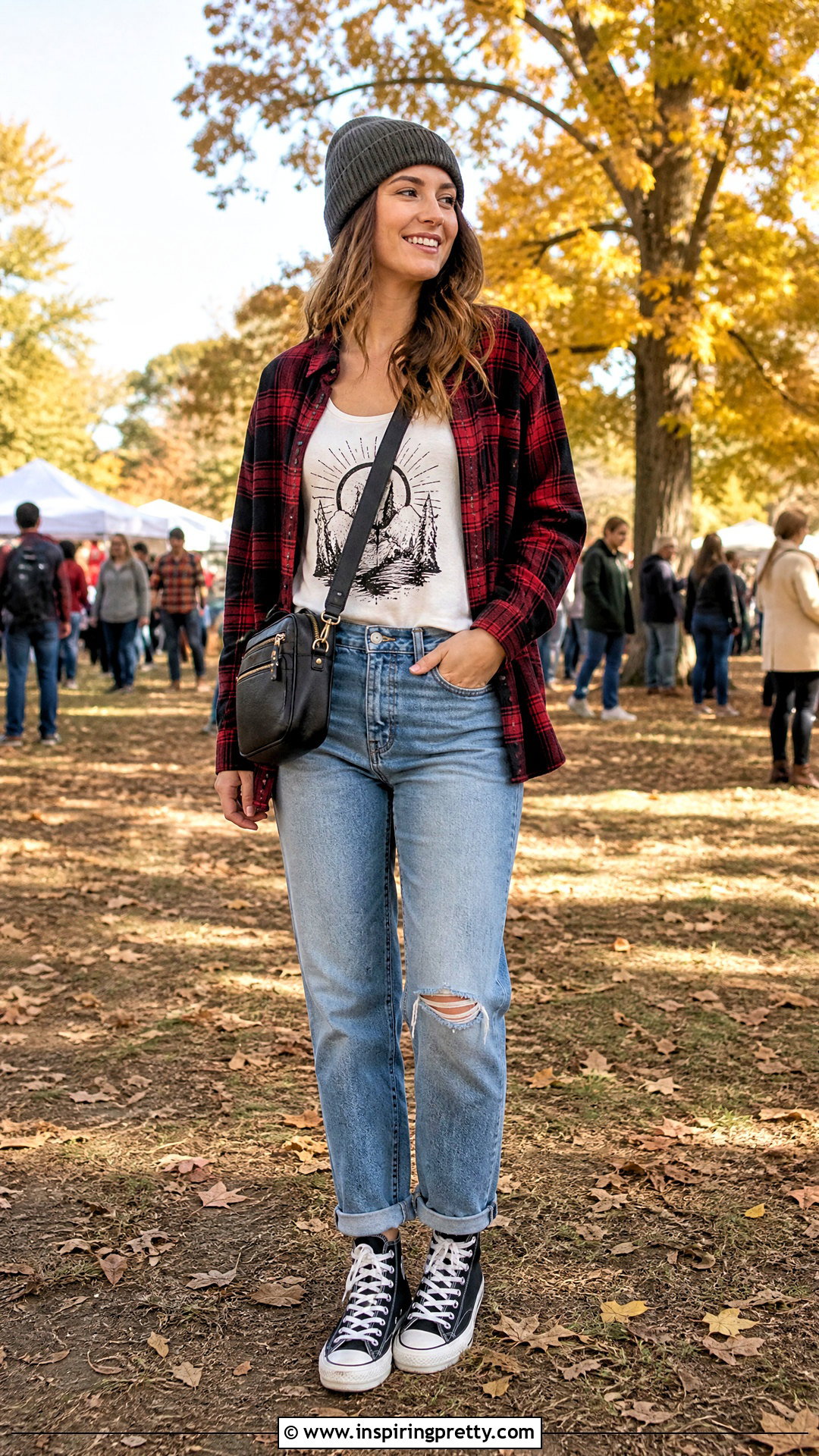 Graphic Tank Top With Flannel Shirt And Jeans - 20 Graphic Tank Top Outfit Inspirations