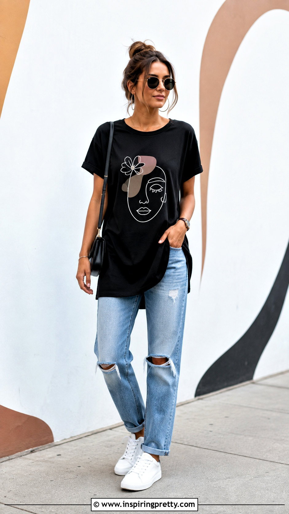 Graphic Tunic Top With Ripped Jeans - 50 tunic tops with jeans