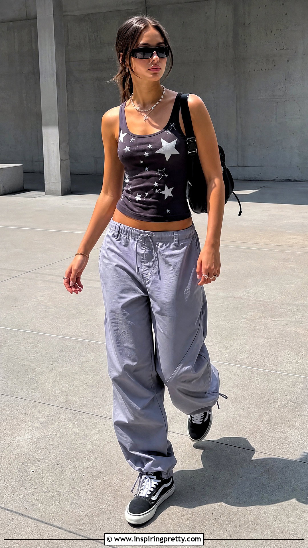 Graphic Y K Tank Top With Parachute Pants - 50 y2k tank top outfit ideas