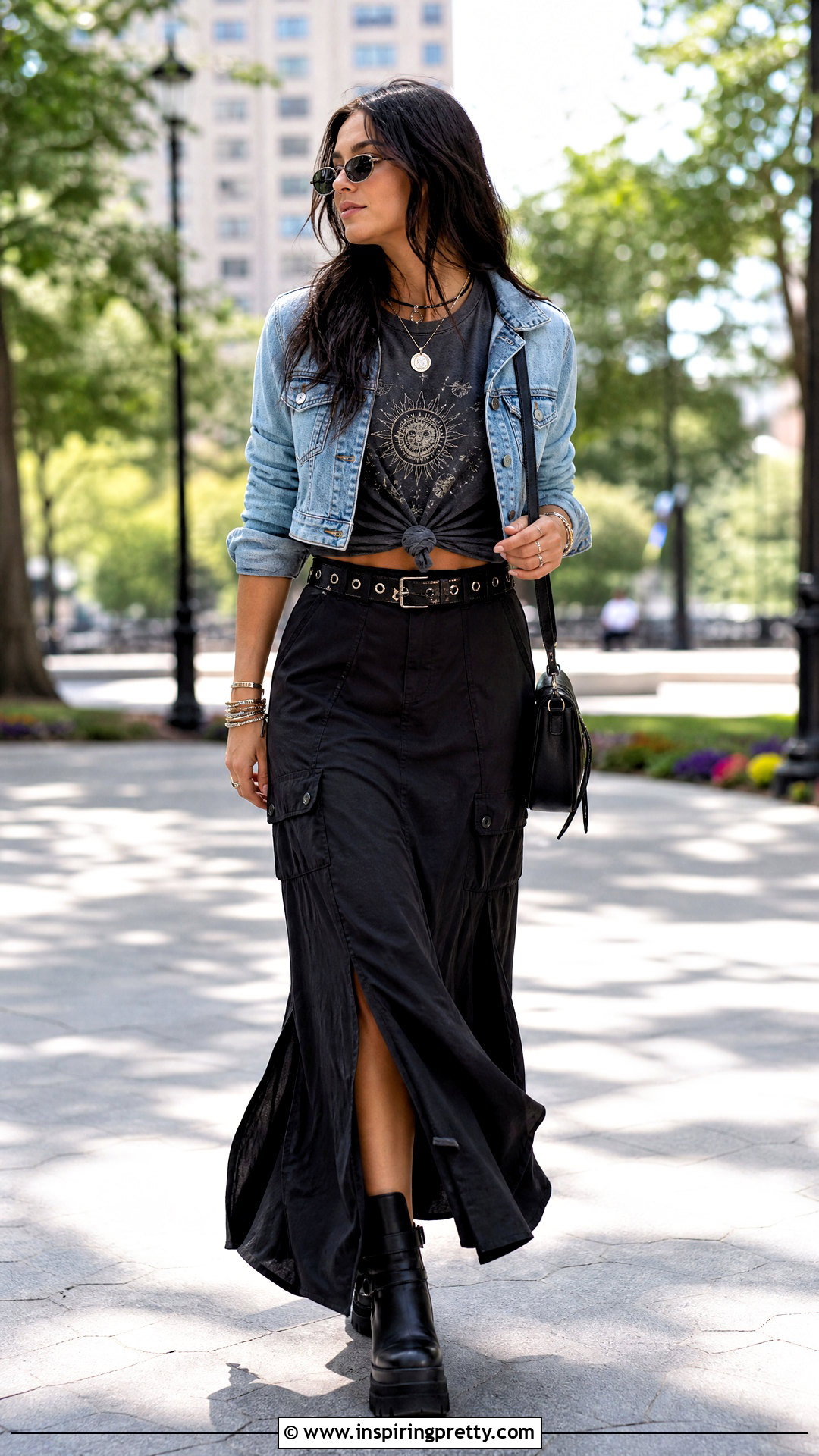 Gray Graphic Top And Black Maxi Skirt Emo Outfit - 50 emo top outfit ideas