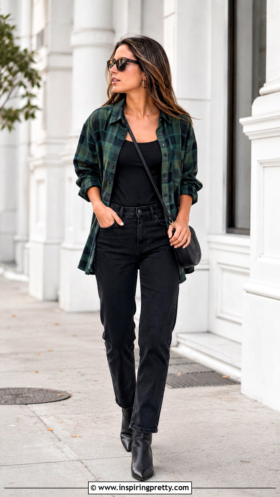 Green Plaid Top With Black Jeans - 20 green patterned top outfit ideas