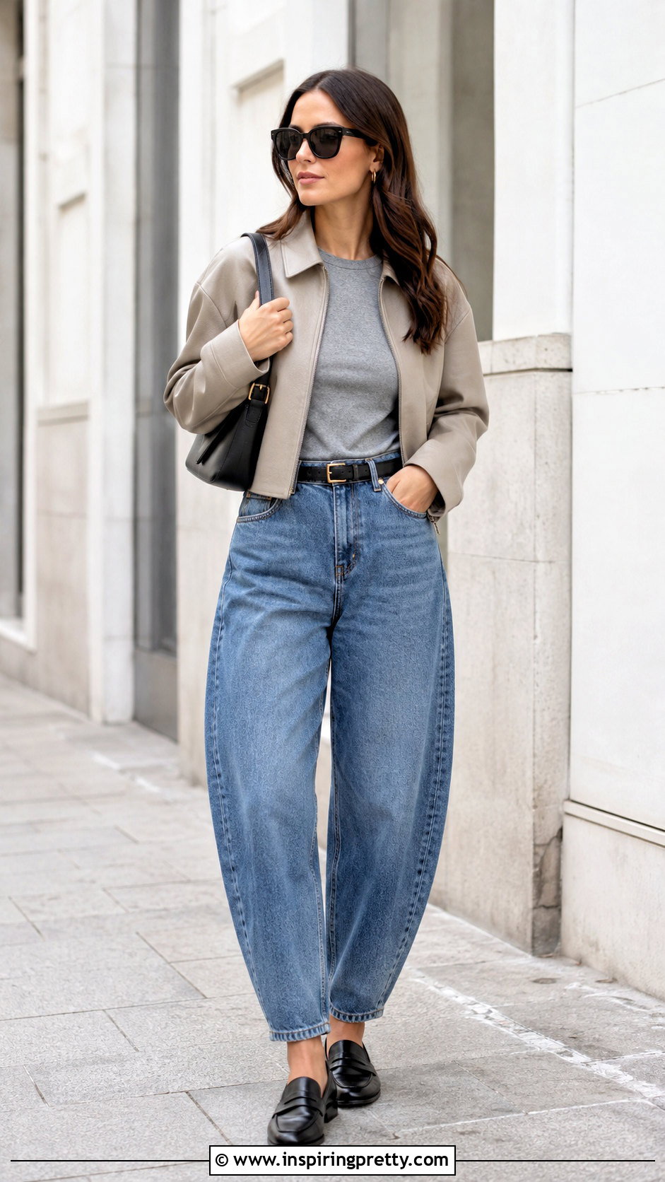 Grey Top And Ripped Boyfriend Jeans - 50 grey top and jeans outfit ideas
