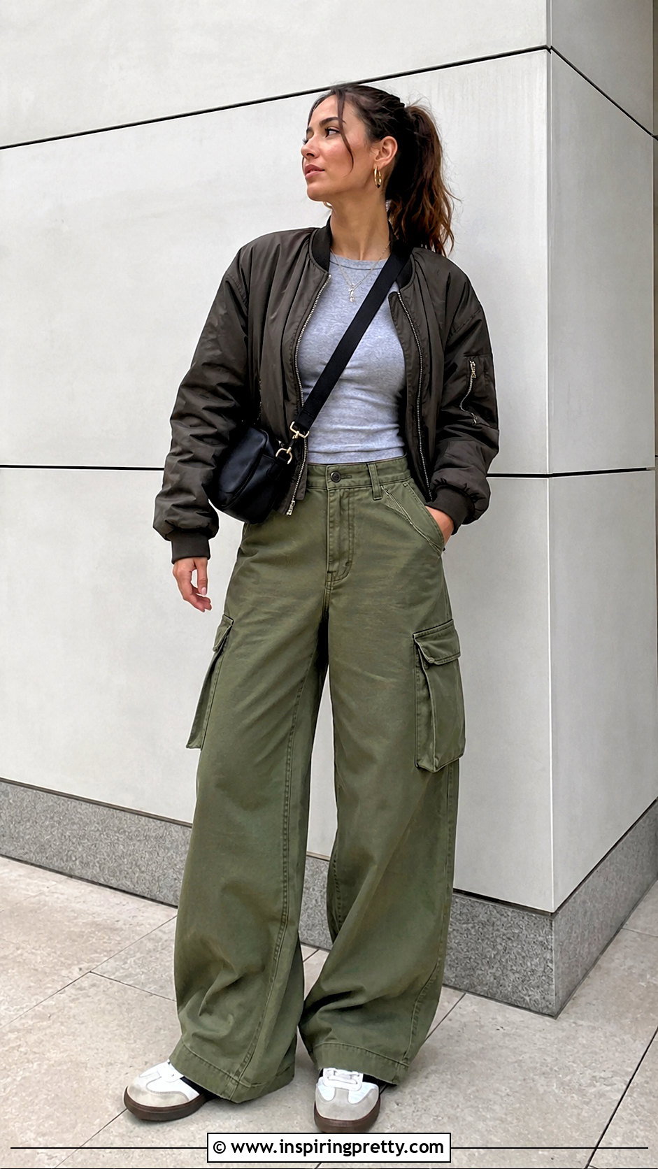 Grey Top With Cargo Pants - 50 grey top outfit ideas