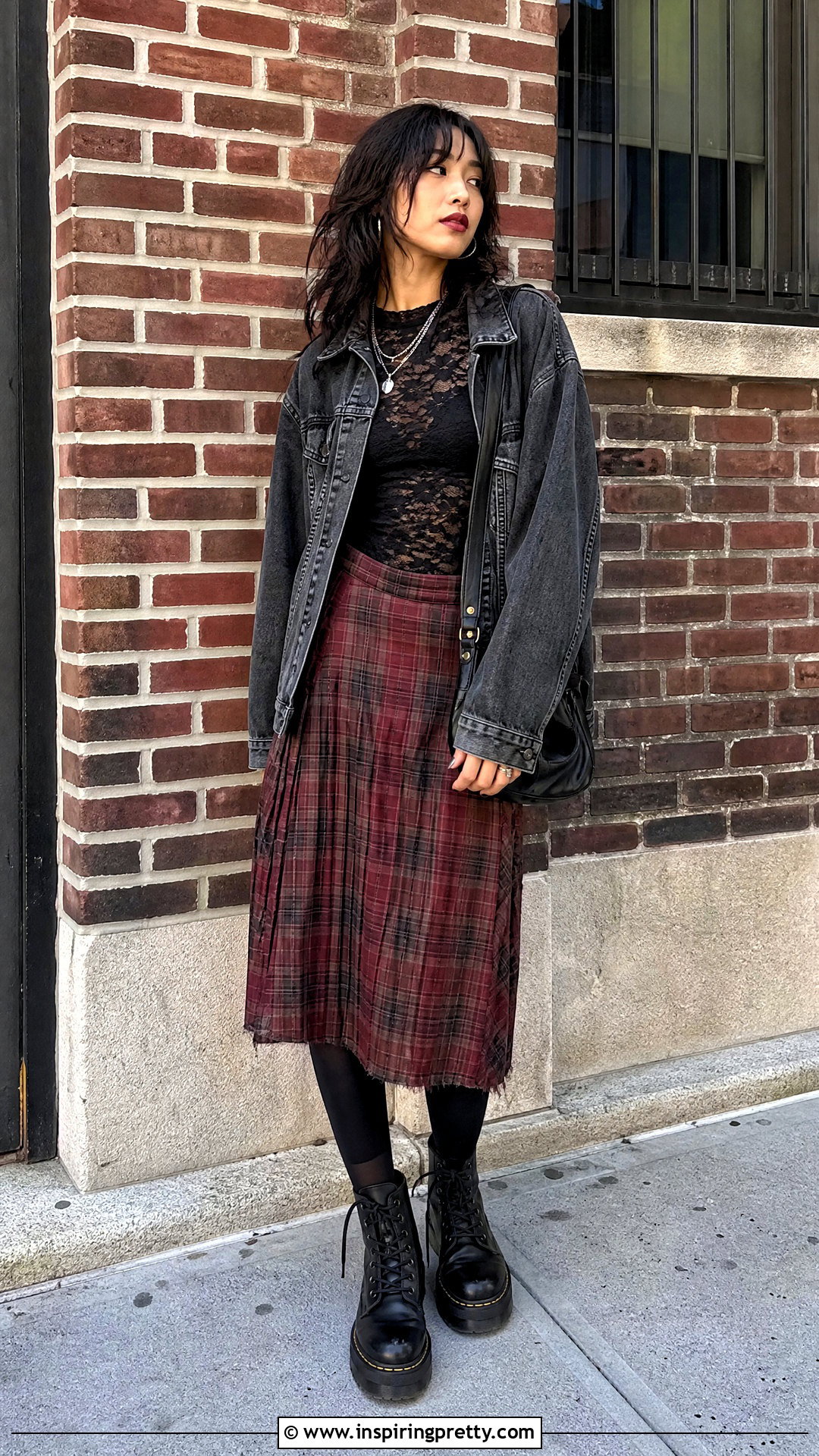 Grunge Lace Top With Plaid Skirt - 50 Lace Top Outfit Aesthetic Ideas