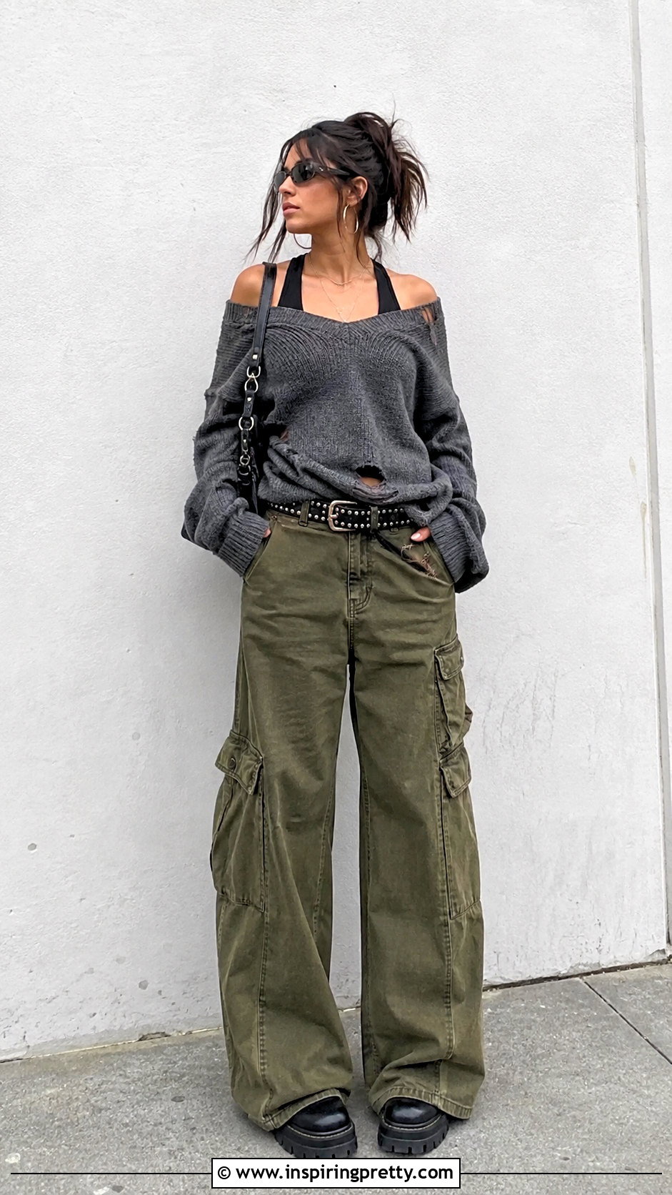 Grunge Off Shoulder Sweater With Cargo Pants - 50 grunge tops outfit ideas
