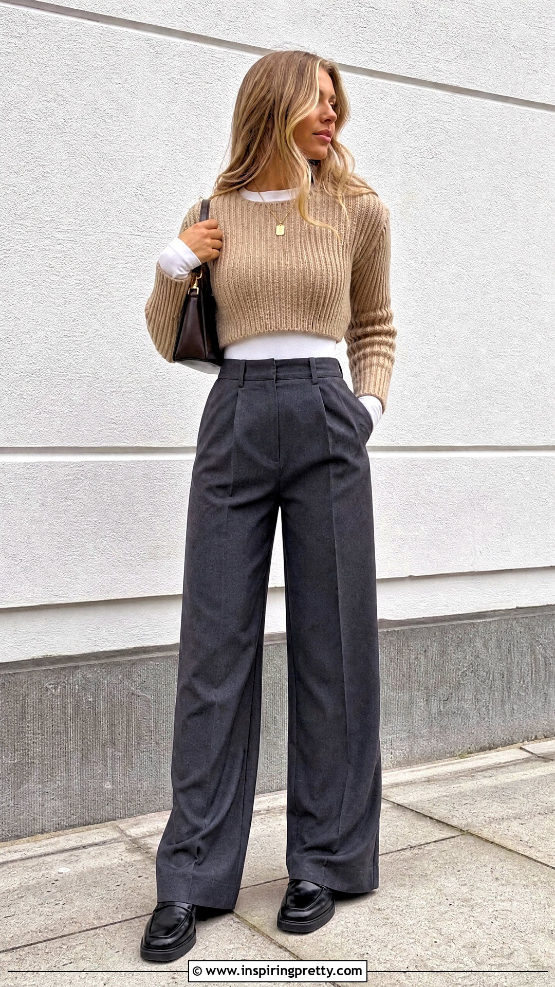 Handmade Cropped Ribbed Woolen Top Outfit - 50 woolen tops for women handmade ideas