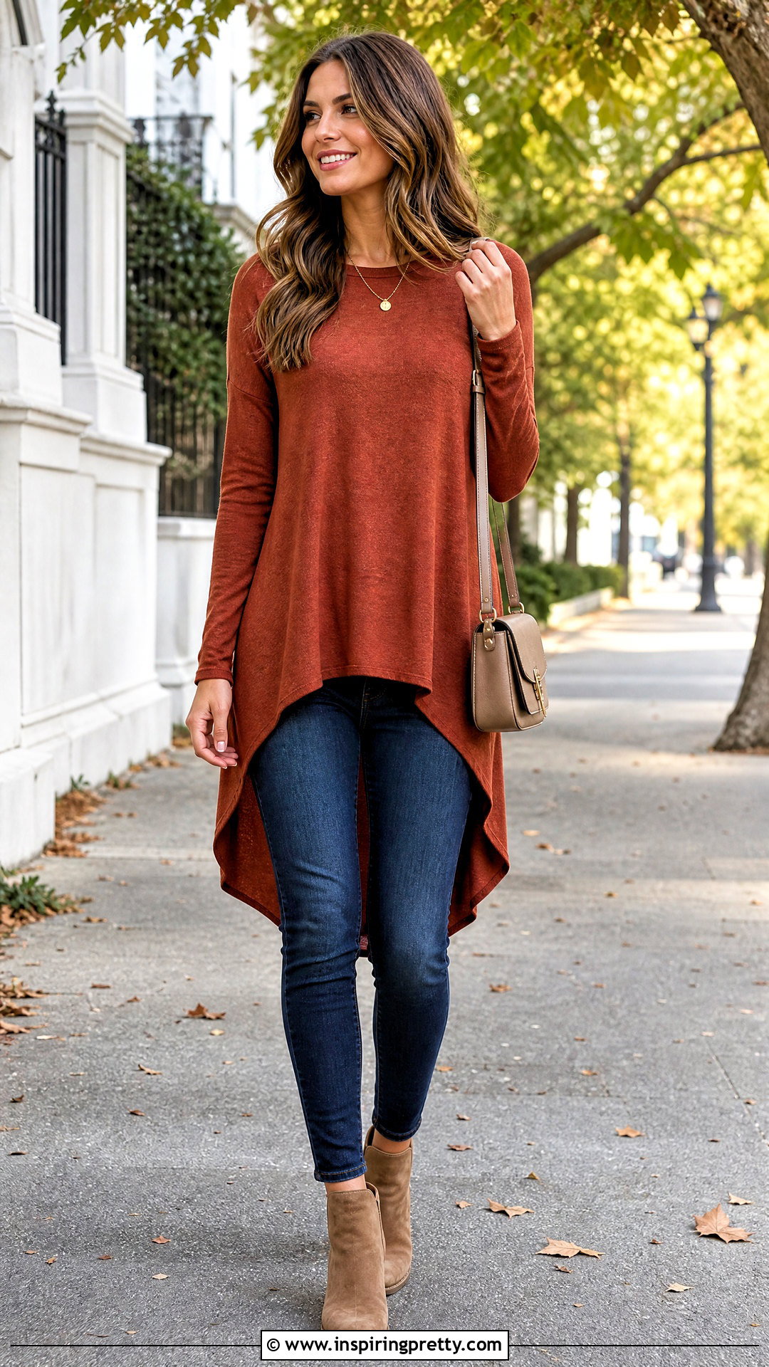 High Low Tunic With Slim Jeans - 50 long tops outfit ideas