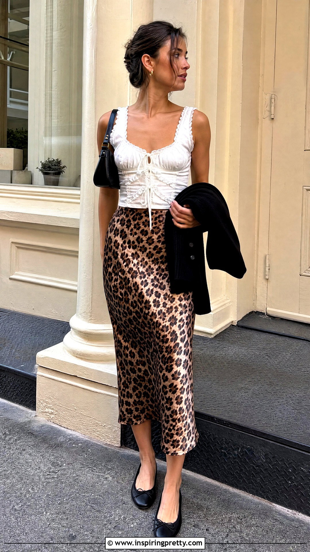 Kimchi Blue White Top With Leopard Print Skirt - 25 Kimchi Blue White Top outfit ideas