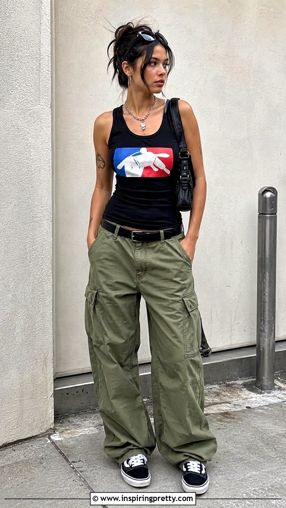 Limp Bizkit Tank Top With Baggy Cargo Pants - 25 limp bizkit tank top outfit ideas