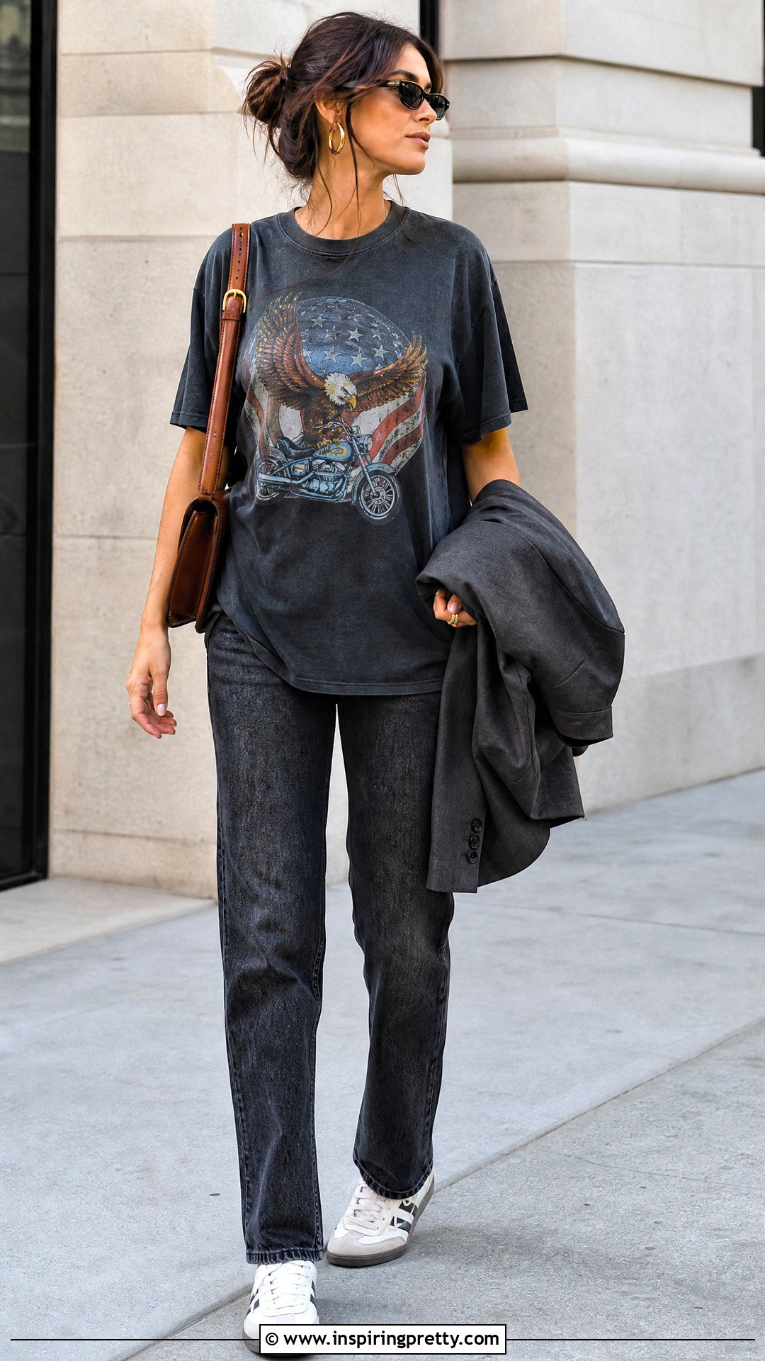 Long Graphic Tee With Straight Jeans - 50 long top outfit ideas