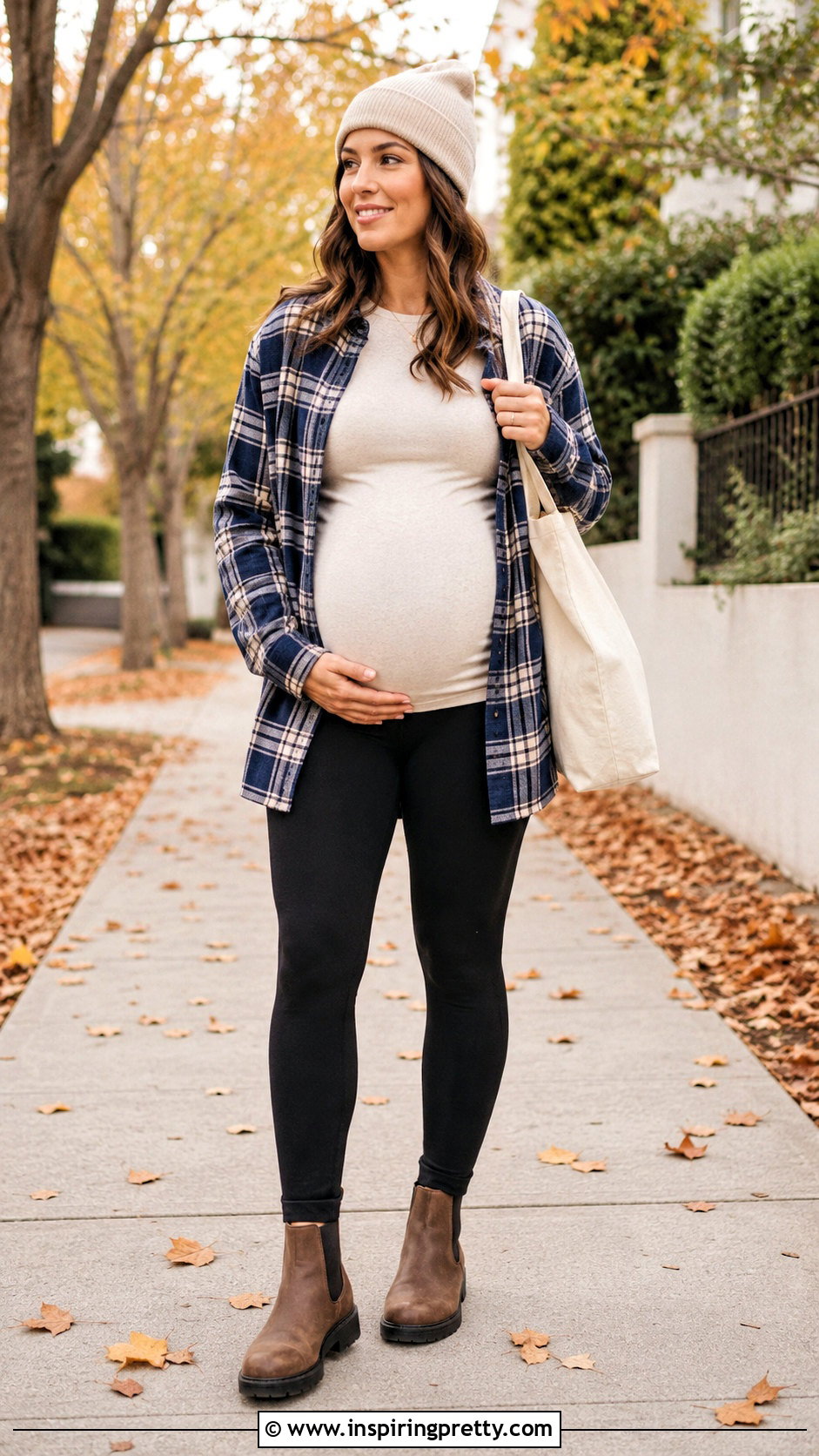 Long Maternity Flannel Shirt With Leggings - 20 long maternity tops outfit ideas